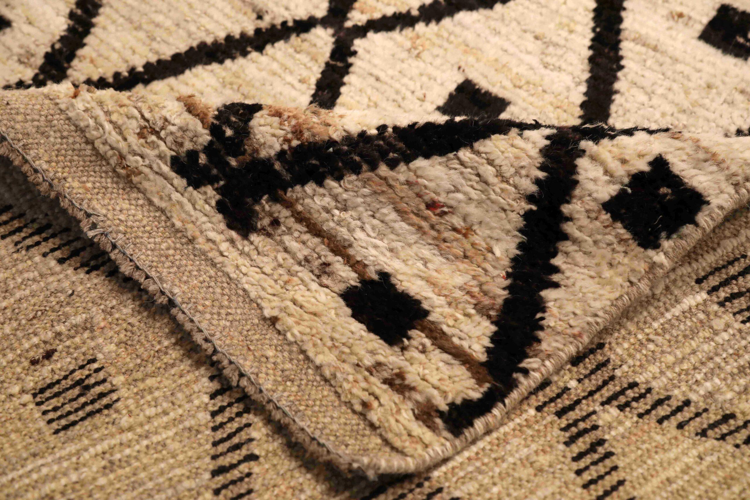 Marokkanische Teppiche aus Afghanistan - Wolle in elfenbeinfarbenem Design - 96368 im Zustand „Hervorragend“ im Angebot in Dallas, TX