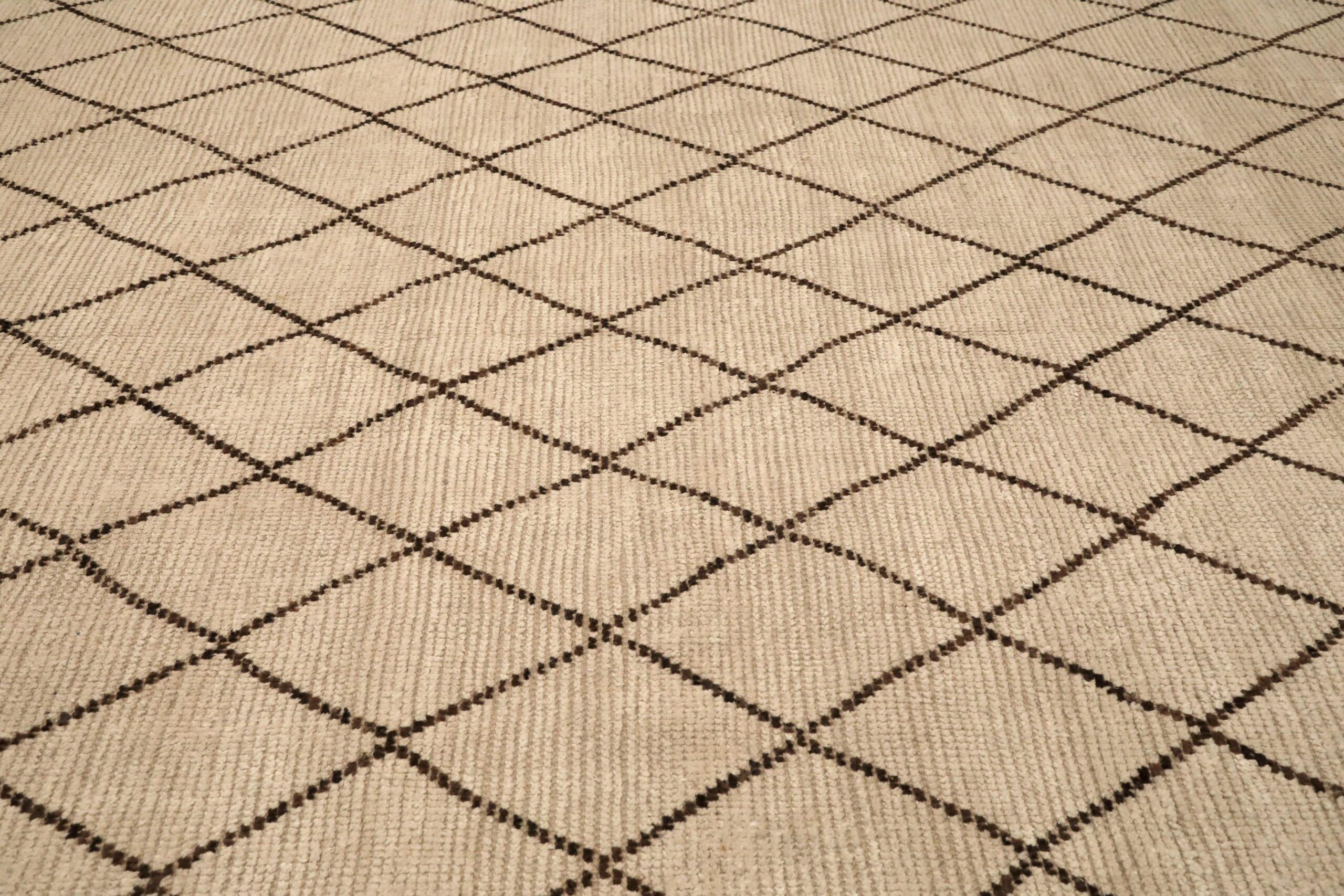 Marokkanische Teppiche aus Afghanistan - Wolle in elfenbeinfarbenem Design - 96475 (Handgewebt) im Angebot