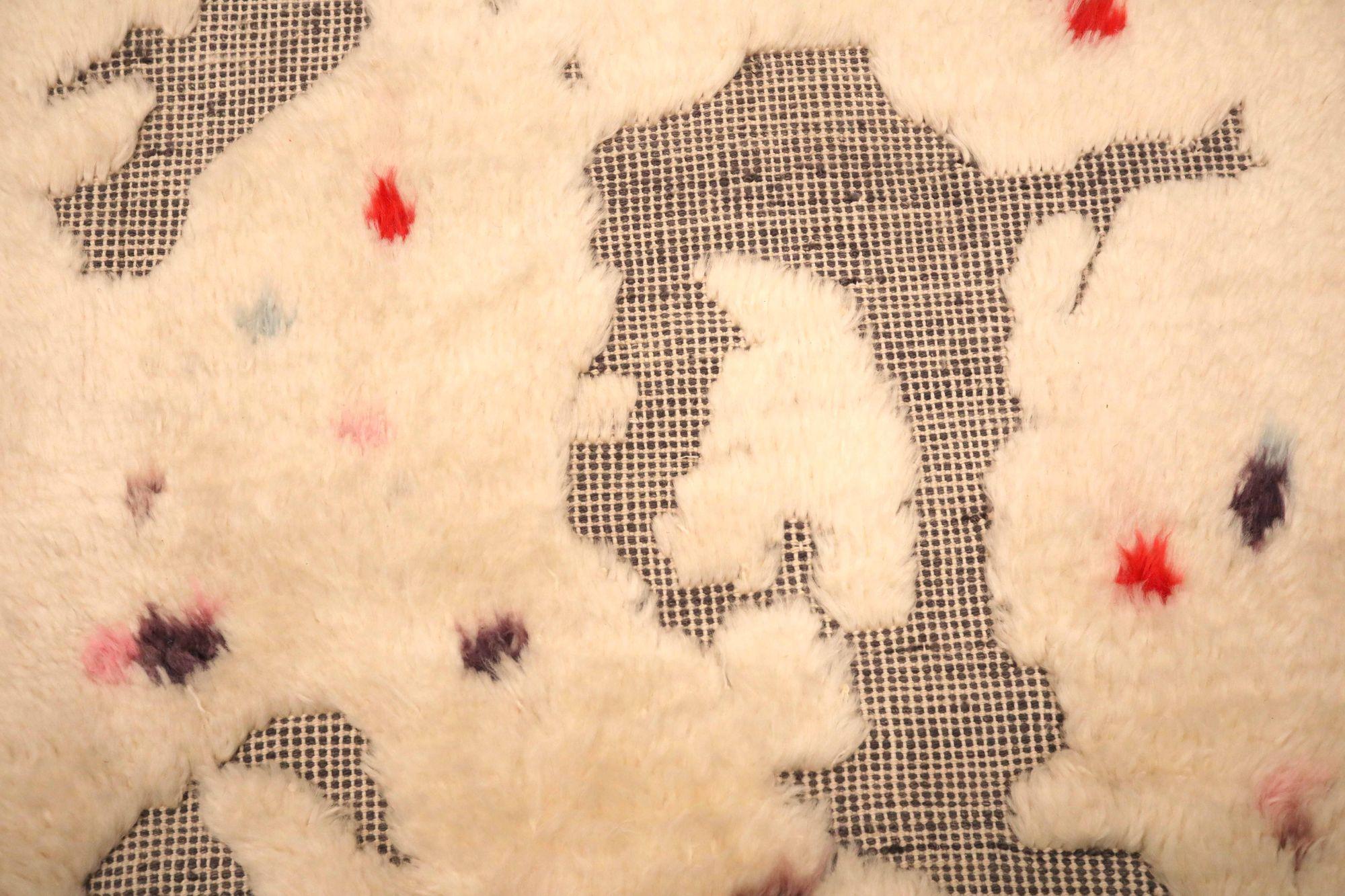 Marokkanische Teppiche aus Afghanistan – Wolle, elfenbein-rotes Design – 93596 (Stammeskunst) im Angebot