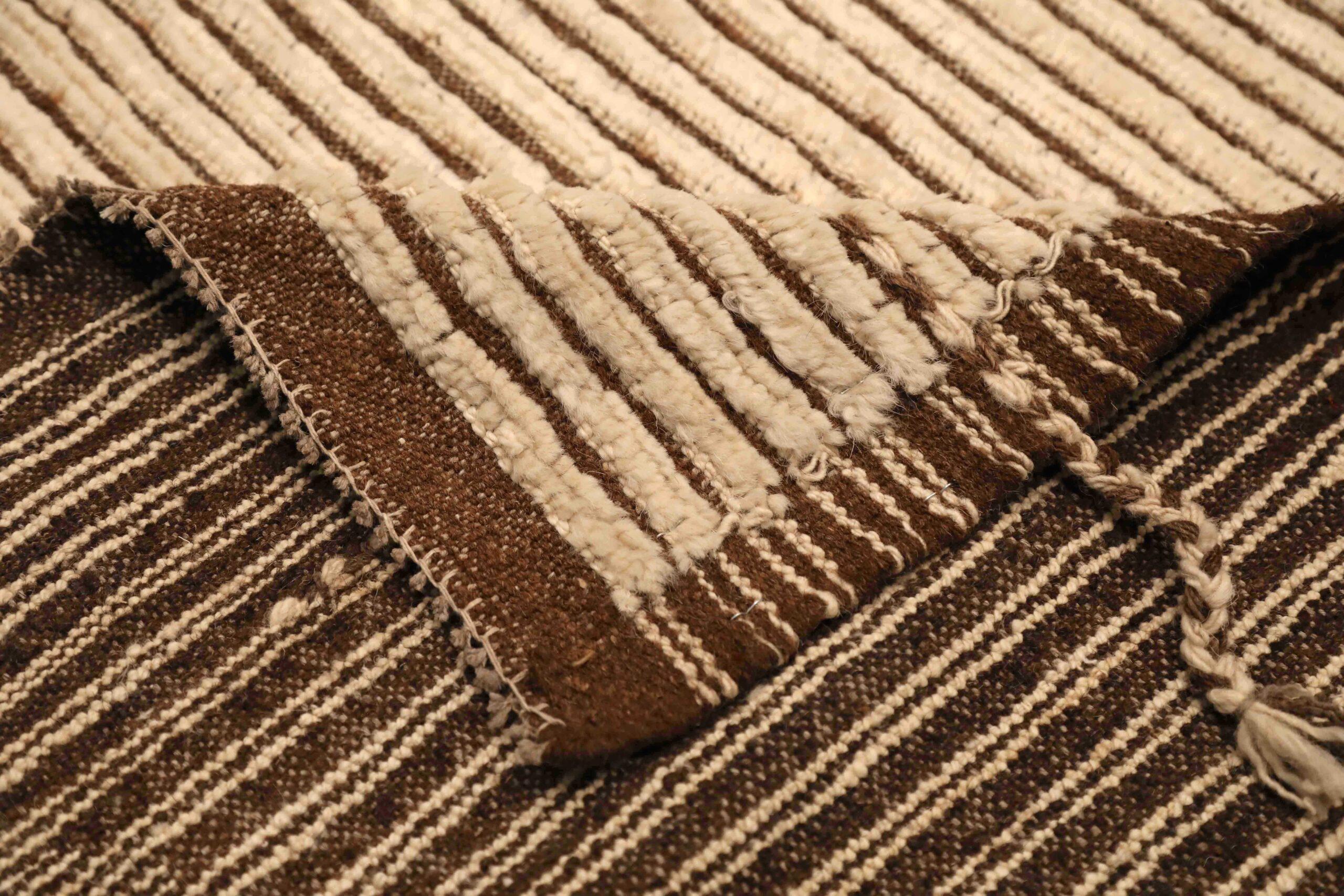 Marokkanische Teppiche aus Afghanistan – Wolle, elfenbeinfarben, taupefarben, Design – 96433 (Stammeskunst) im Angebot