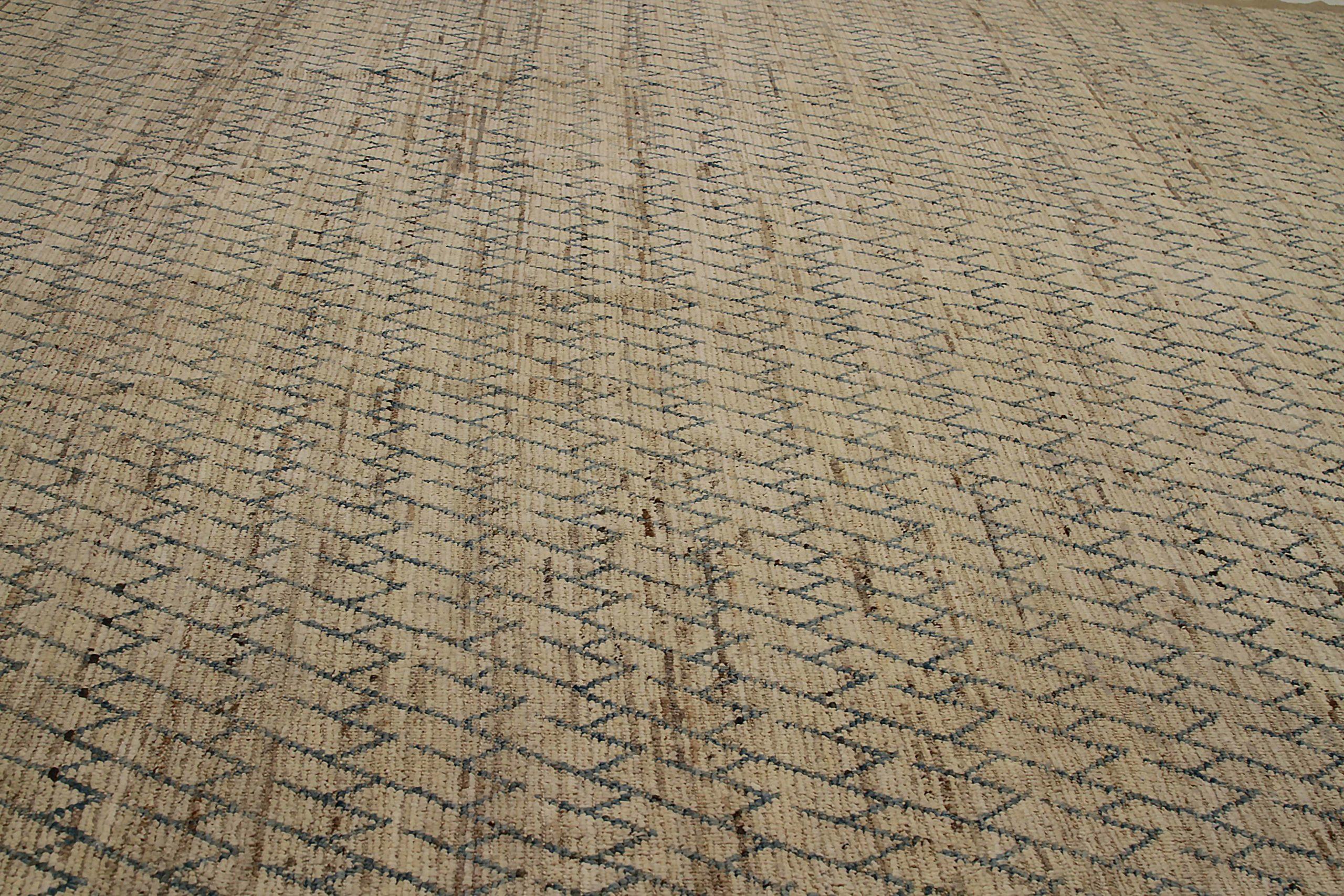 Marokkanischer Over Size-Teppich aus Afghanistan in Übergröße um 1990 - Wolle Blau Taupe Design - 90558 (Afghanisch) im Angebot