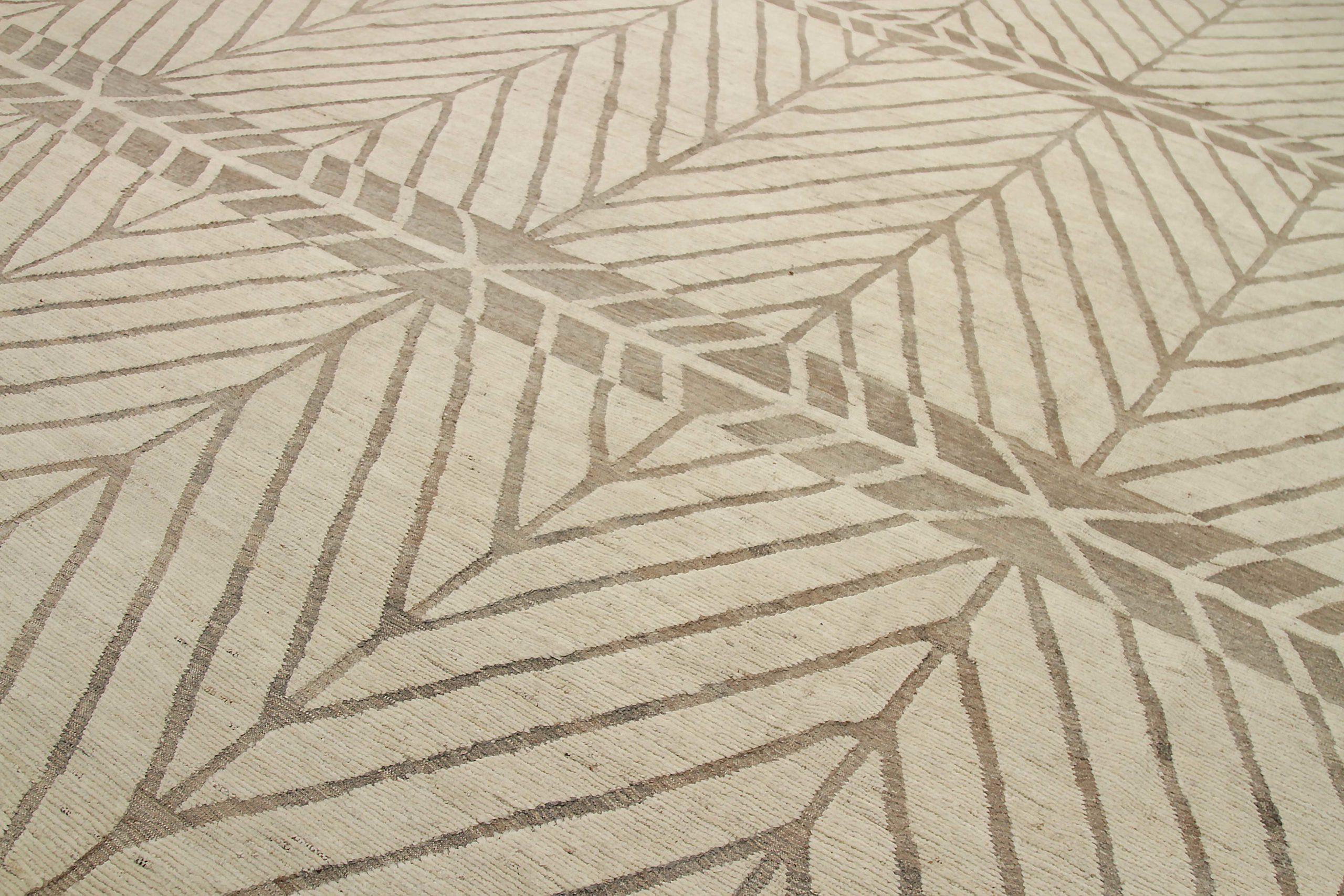 Afghanistan Marokkanisch Over Size Teppich CIRCA 1990 - Wolle Braun Elfenbein Design - 92184 (Afghanisch) im Angebot