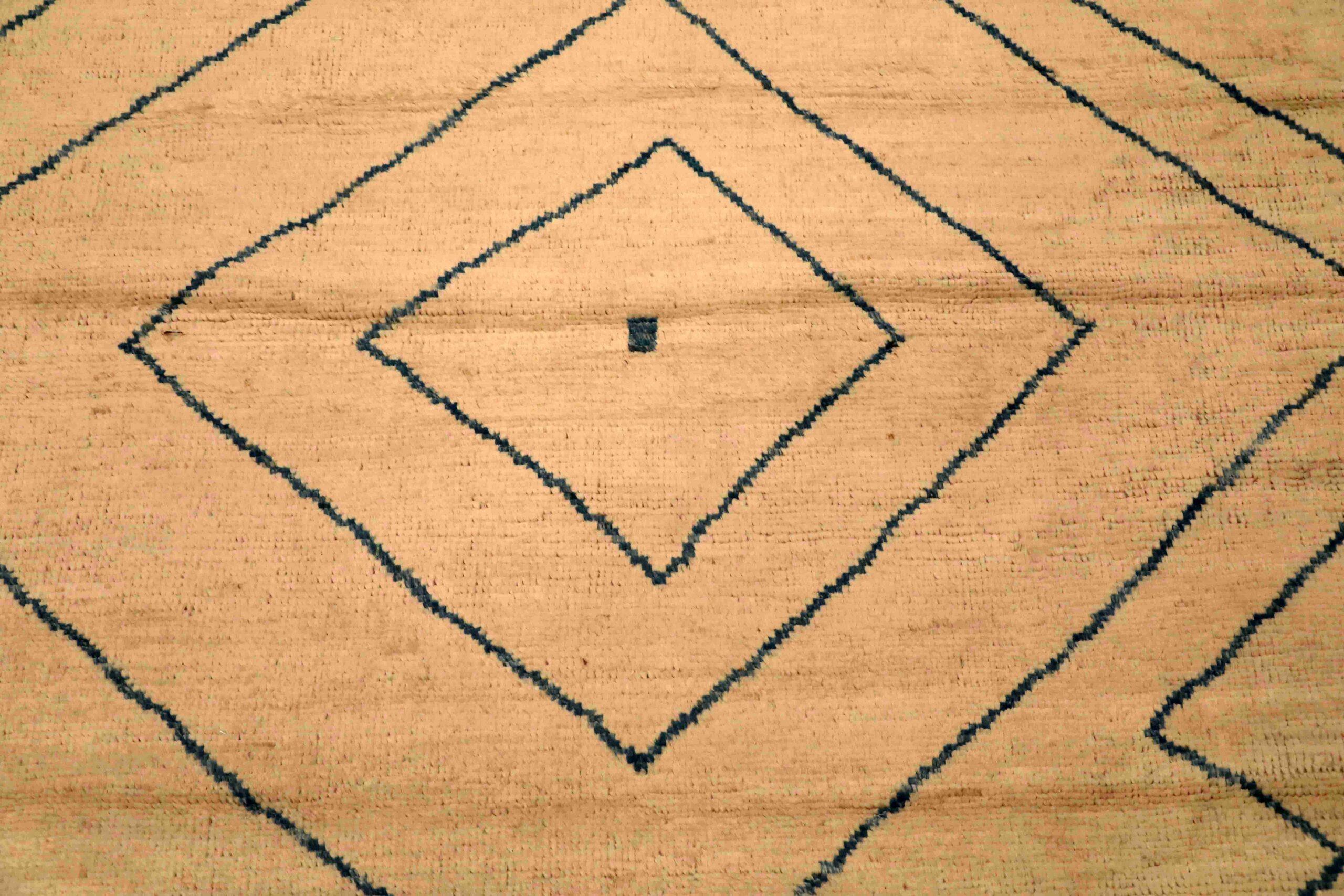 Afghanistan Marokkanisch Over Size Teppich - Wolle Elfenbein Design - 96336 (Afghanisch) im Angebot