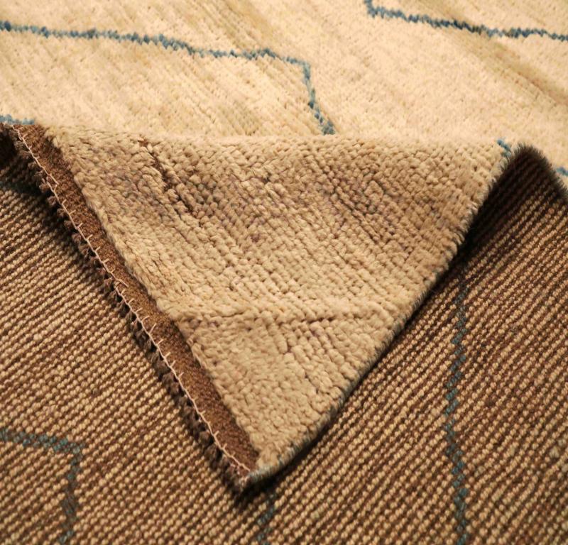 Afghanistan Marokkanisch Over Size Teppich - Wolle Elfenbein Design - 96336 (Handgeknüpft) im Angebot
