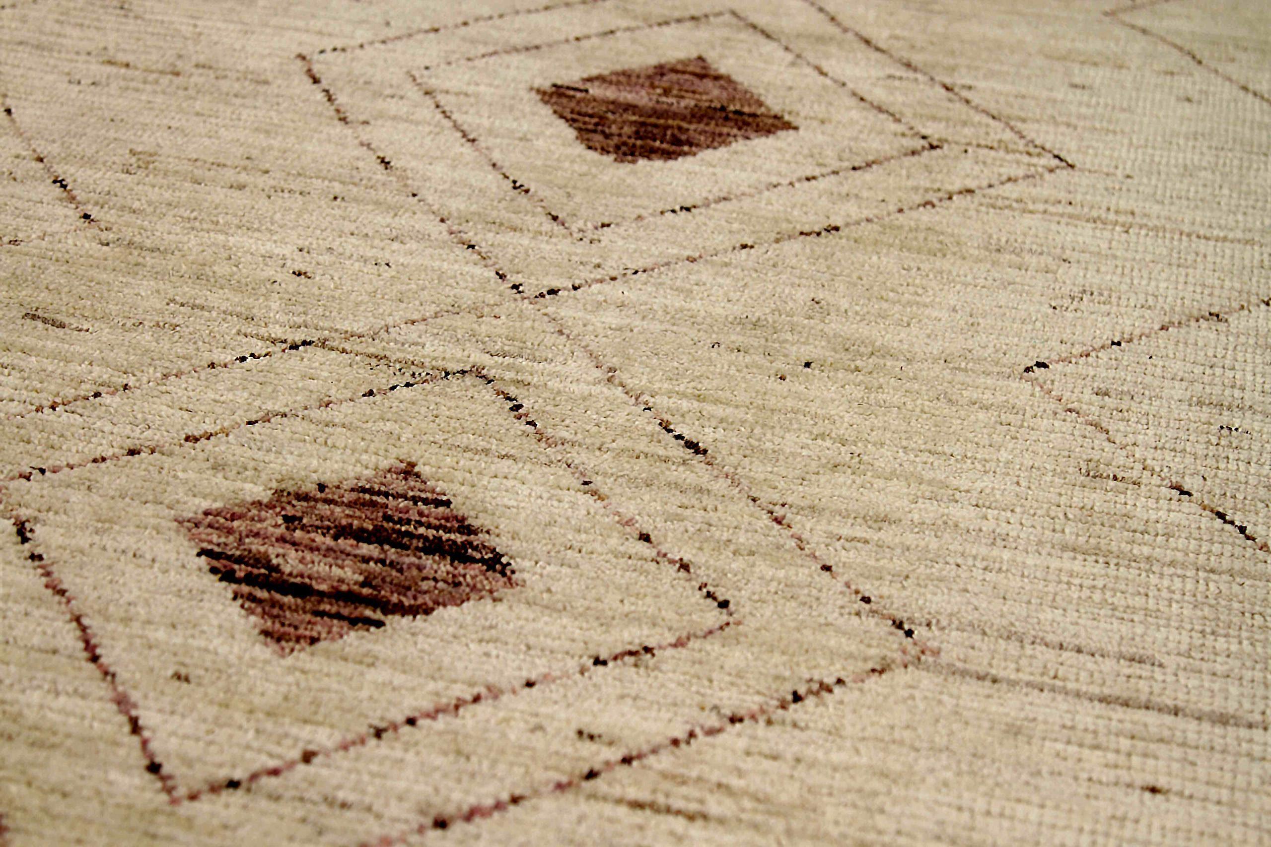 Tribal Tapis de course marocain Afghanistan - Laine Brown Design/One - 90467 en vente