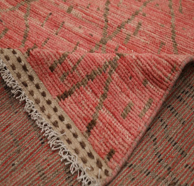 Tapis de course marocain Afghanistan - Laine Brown Pink Red Design - 98501 Excellent état - En vente à Dallas, TX