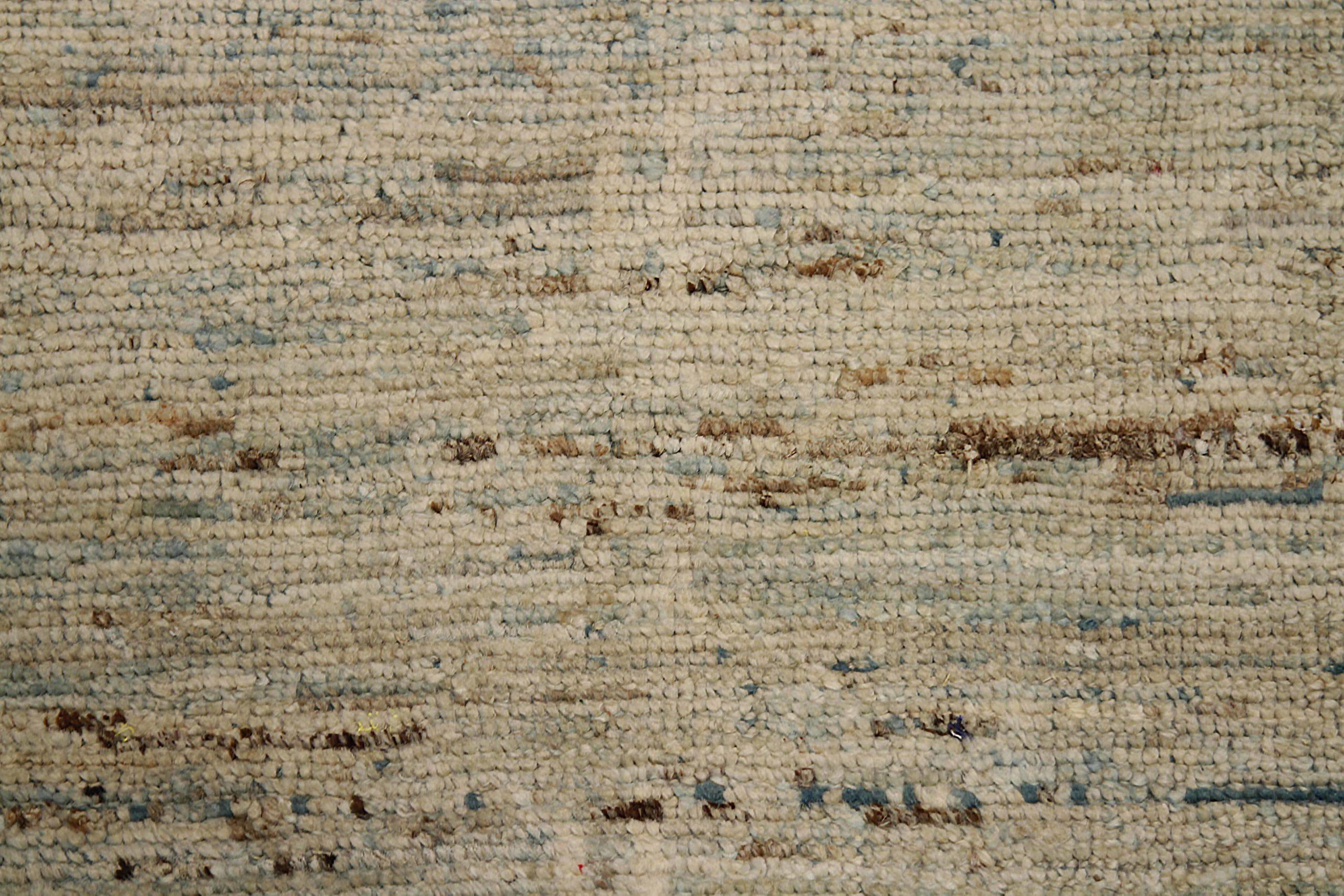 Marokkanischer Afghanistan-Läufer aus Wolle – elfenbeinfarbenes Design – 90547 (Afghanisch) im Angebot