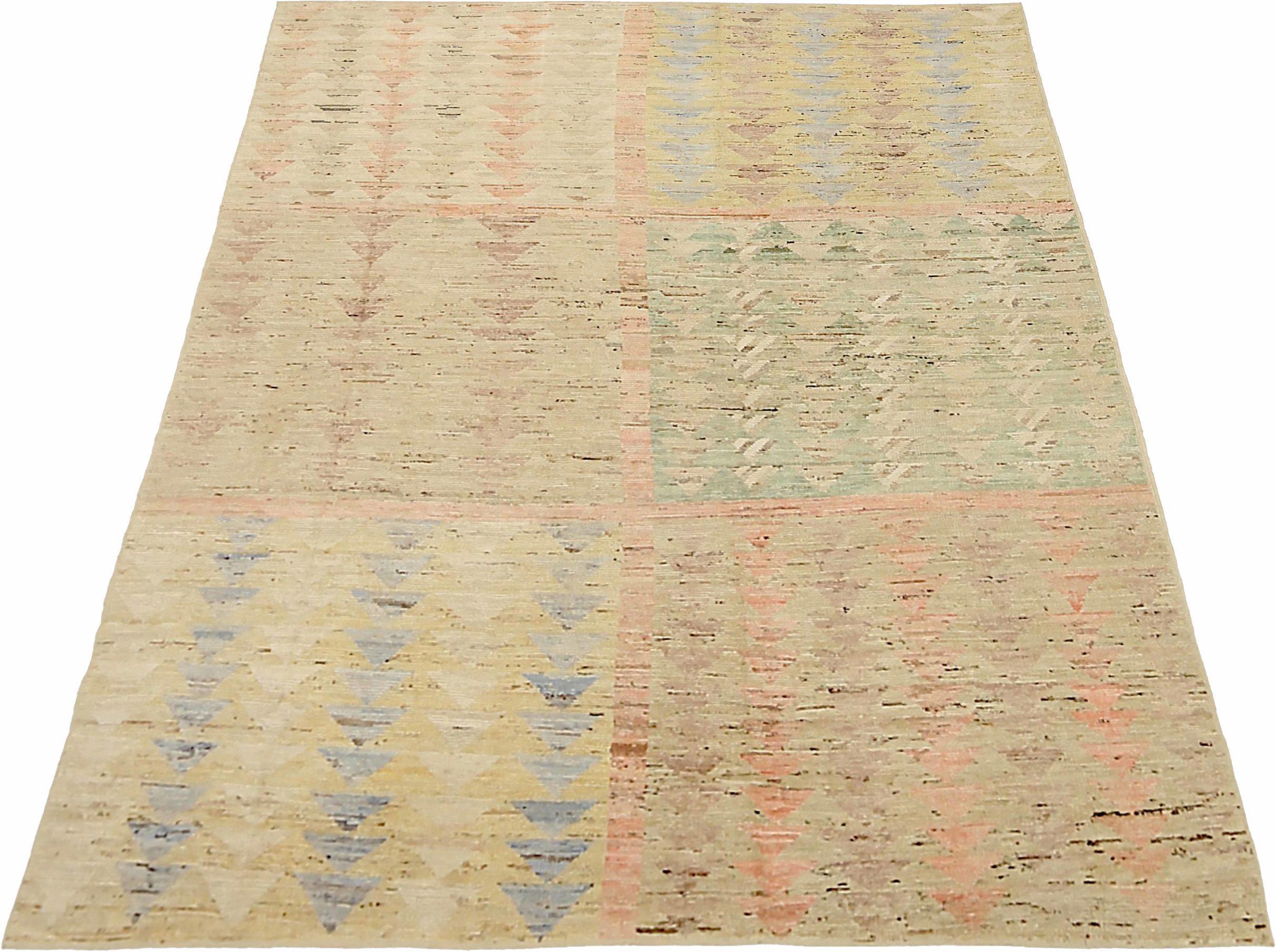 Scopri l'eleganza dell'Afghanistan Moroccan featuring Small Rug di CIRCA 1990. Progettato con lana e blu-verde-avorio-rosa-giallo, questo design esclusivo è perfetto per valorizzare il tuo spazio.