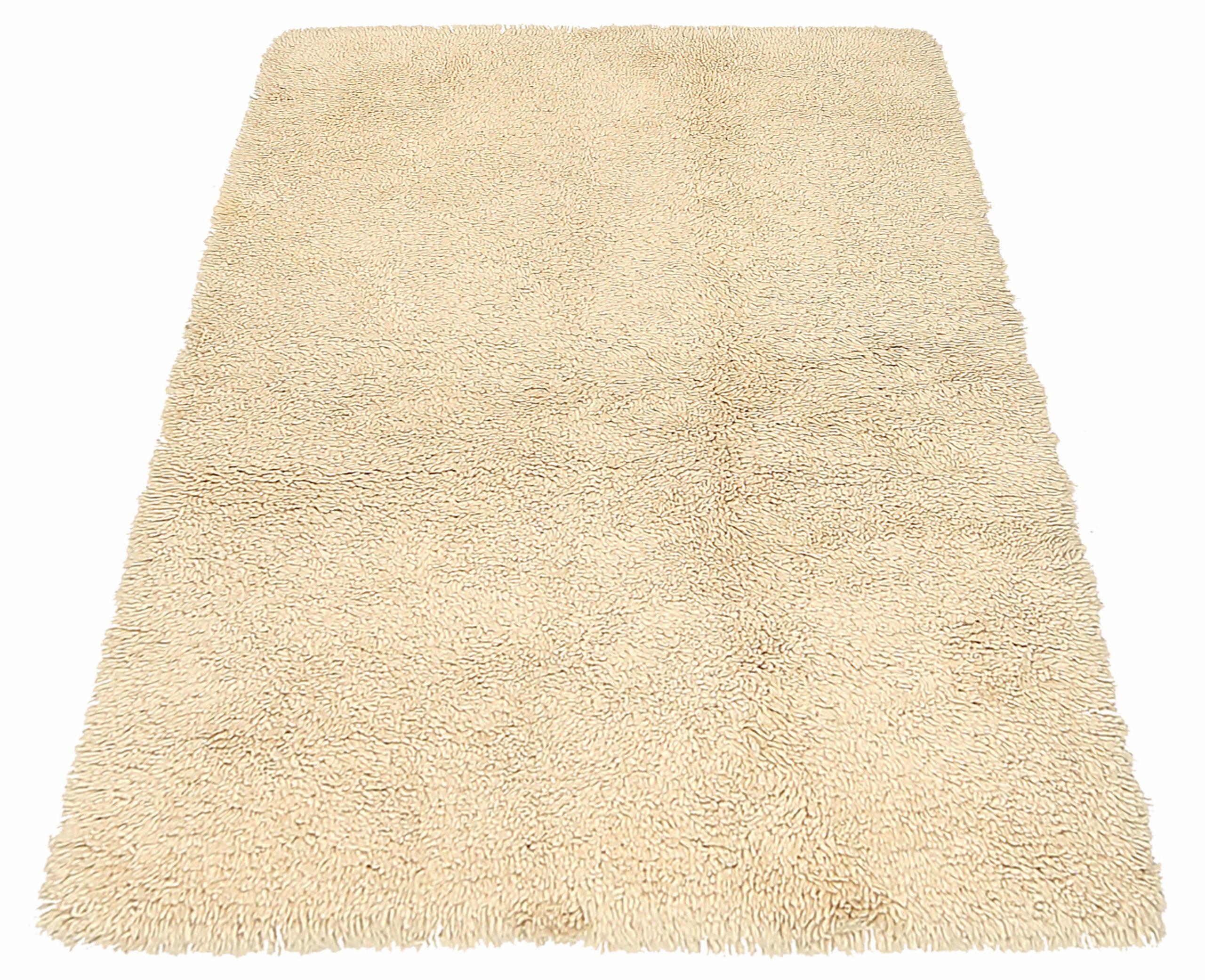 Discover the elegance of Afghanistan Moroccan featuring Small Rug in Circa 1990. Designed with Wool and Ivory, this exclusive design is perfect for enhancing your space.