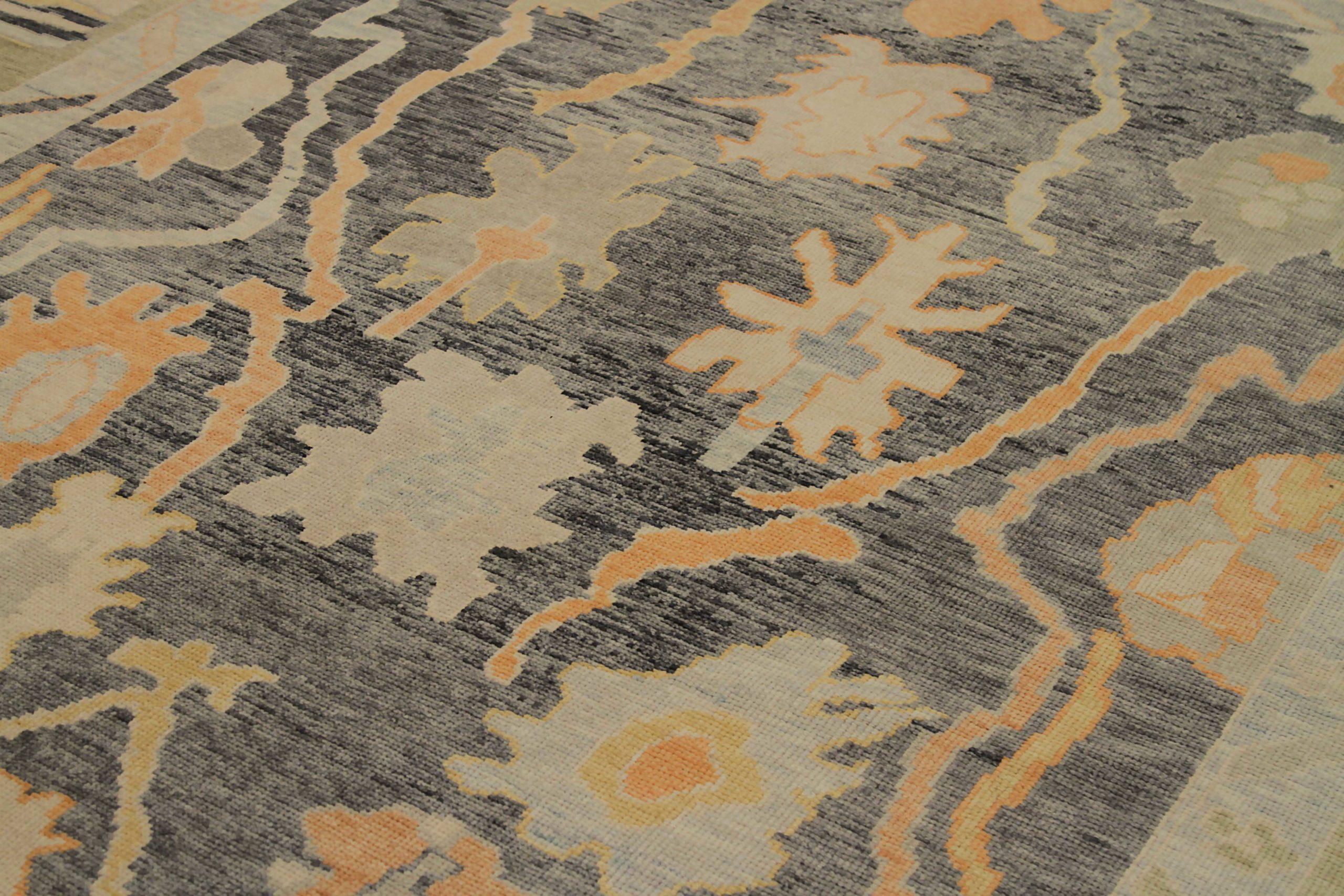 20th Century Afghanistan Oushak Area Rugs Circa 1990 - Wool Brown Ivory Orange Design - 90662 For Sale