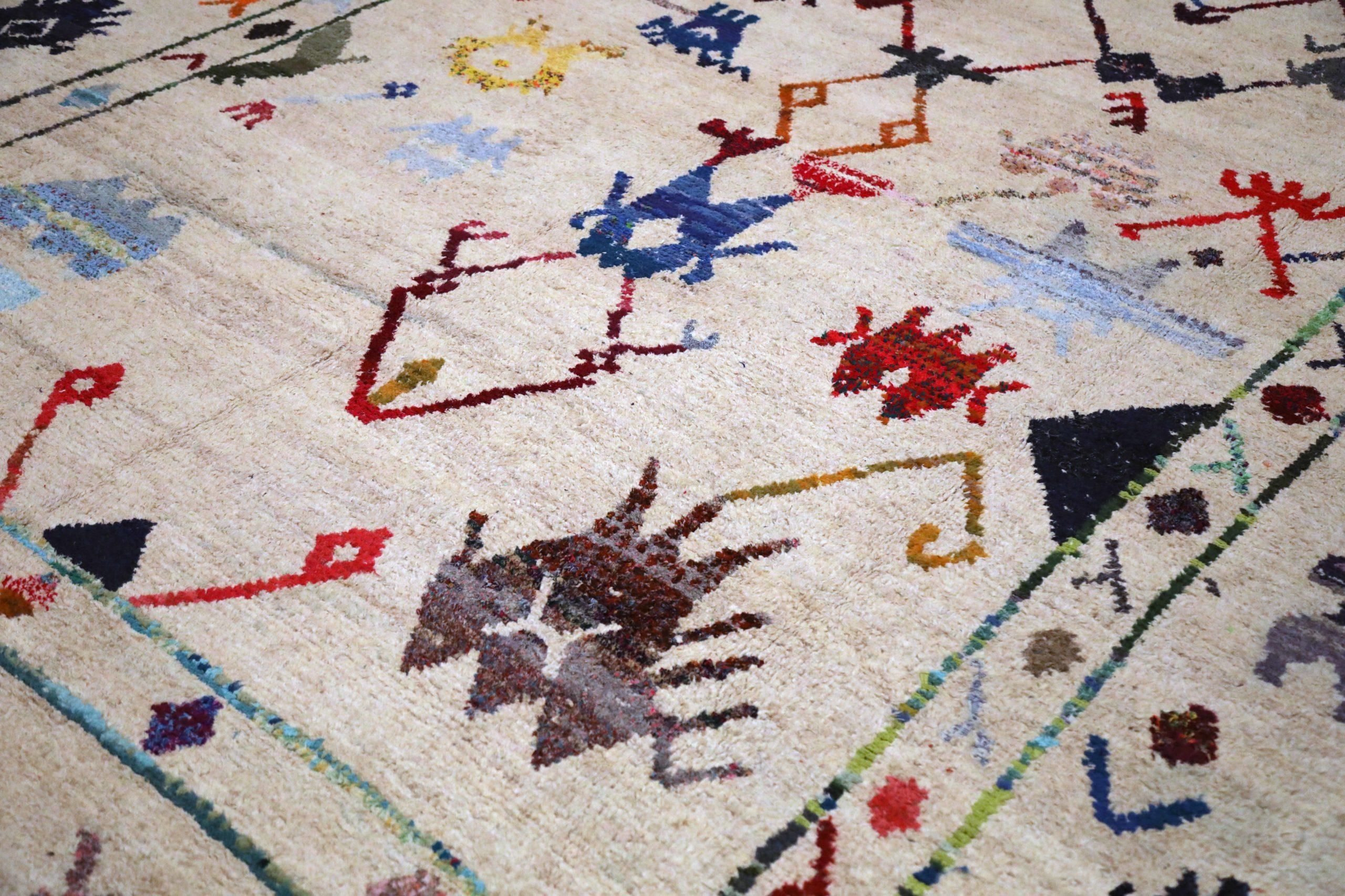 Afghanistan Oushak Area Rugs - Wolle Blau Elfenbein Rot Gelb - 93652 (Stammeskunst) im Angebot