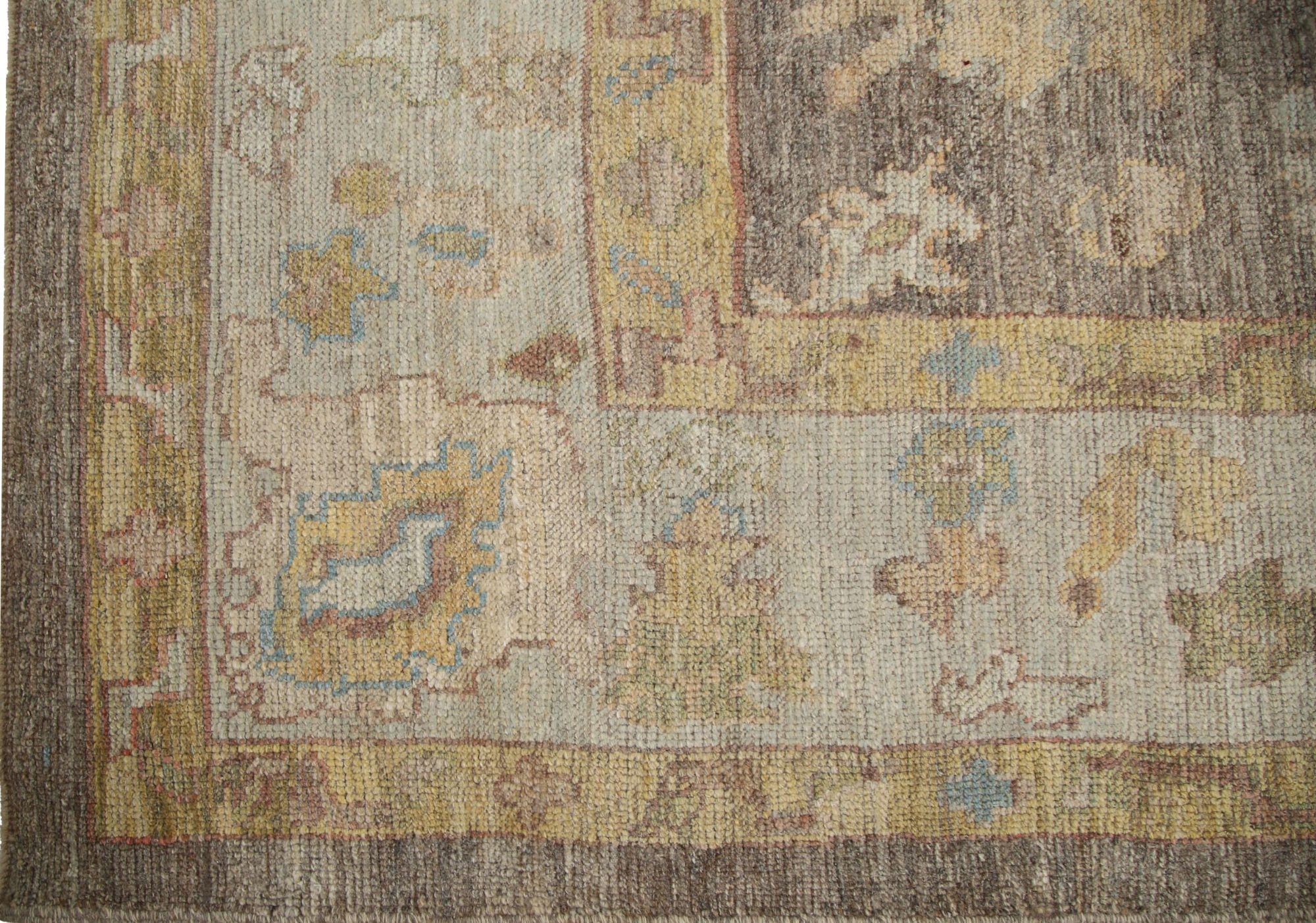 The Connoisseur's Choice: A Modern Oushak Masterpiece
Every so often, a piece comes along that is not just beautiful, but truly captivating—a work of art that feels both timeless and perfectly of the moment. This magnificent area rug is such a