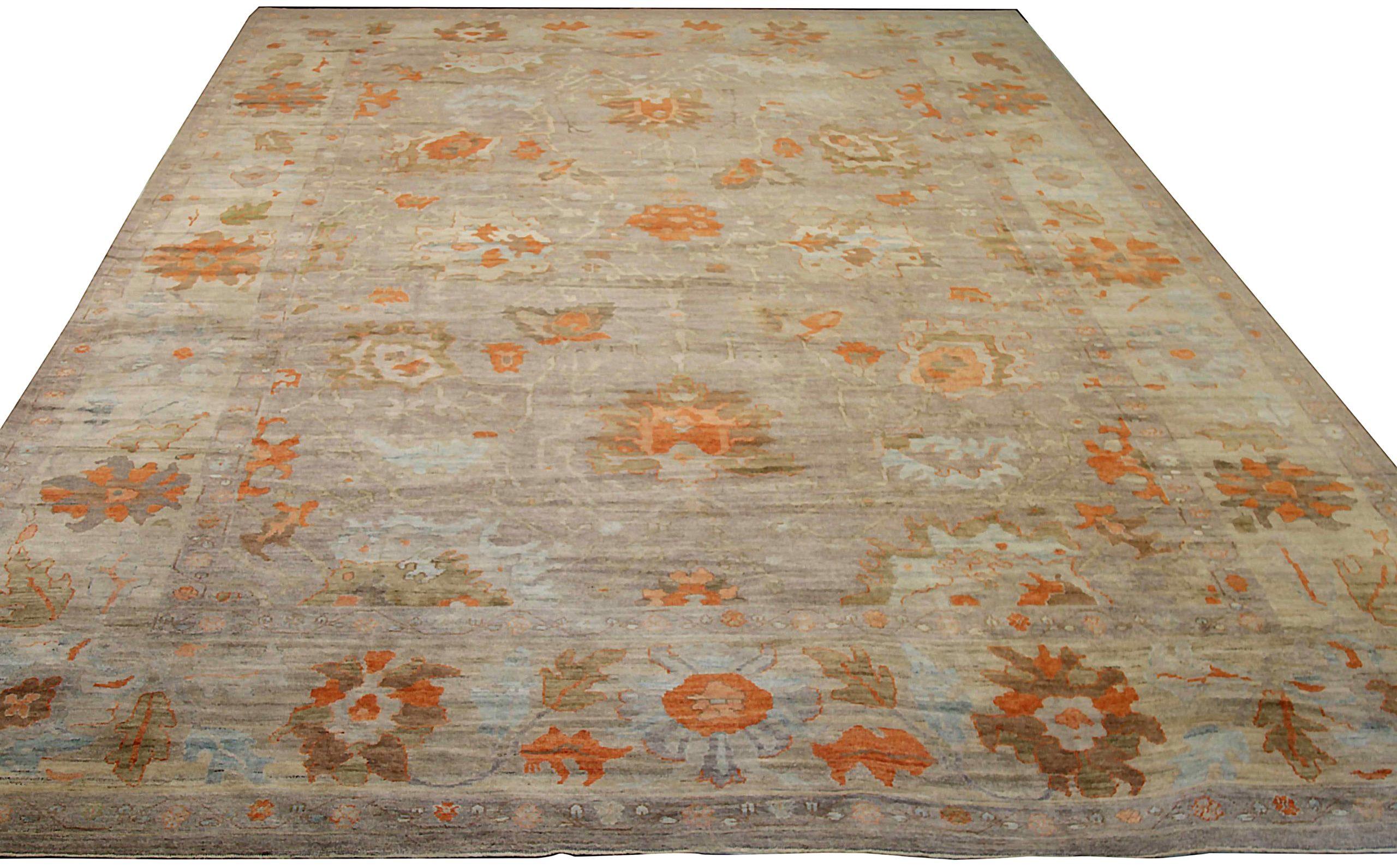 Entdecken Sie die Eleganz von Afghanistan Oushak mit einem übergroßen Teppich von CIRCA 1990. Dieses exklusive Design aus Wolle und Braun-Elfenbein-Orange ist perfekt, um Ihren Raum zu verschönern.