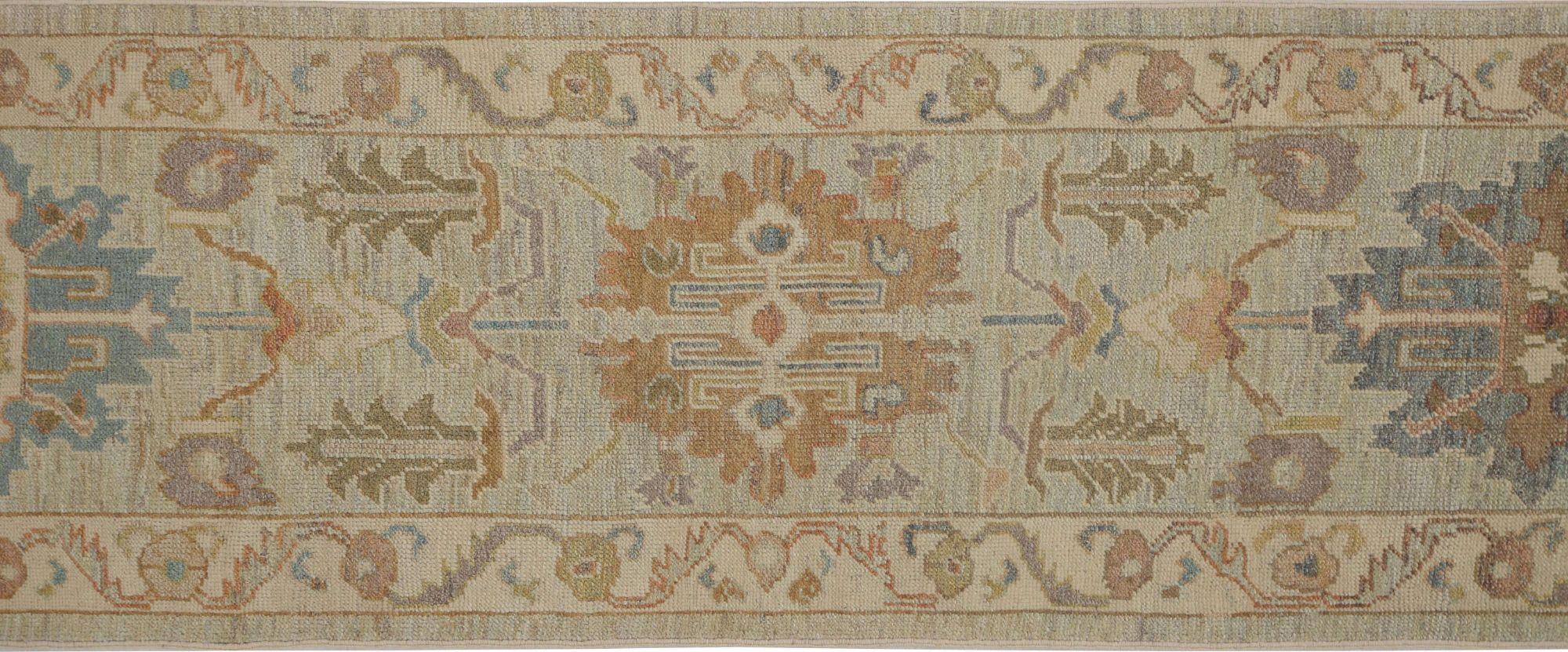 Afghanistan Oushak-Läufer aus Wolle in Elfenbein mit elfenbeinfarbenem Design - 95982 im Zustand „Hervorragend“ im Angebot in Dallas, TX