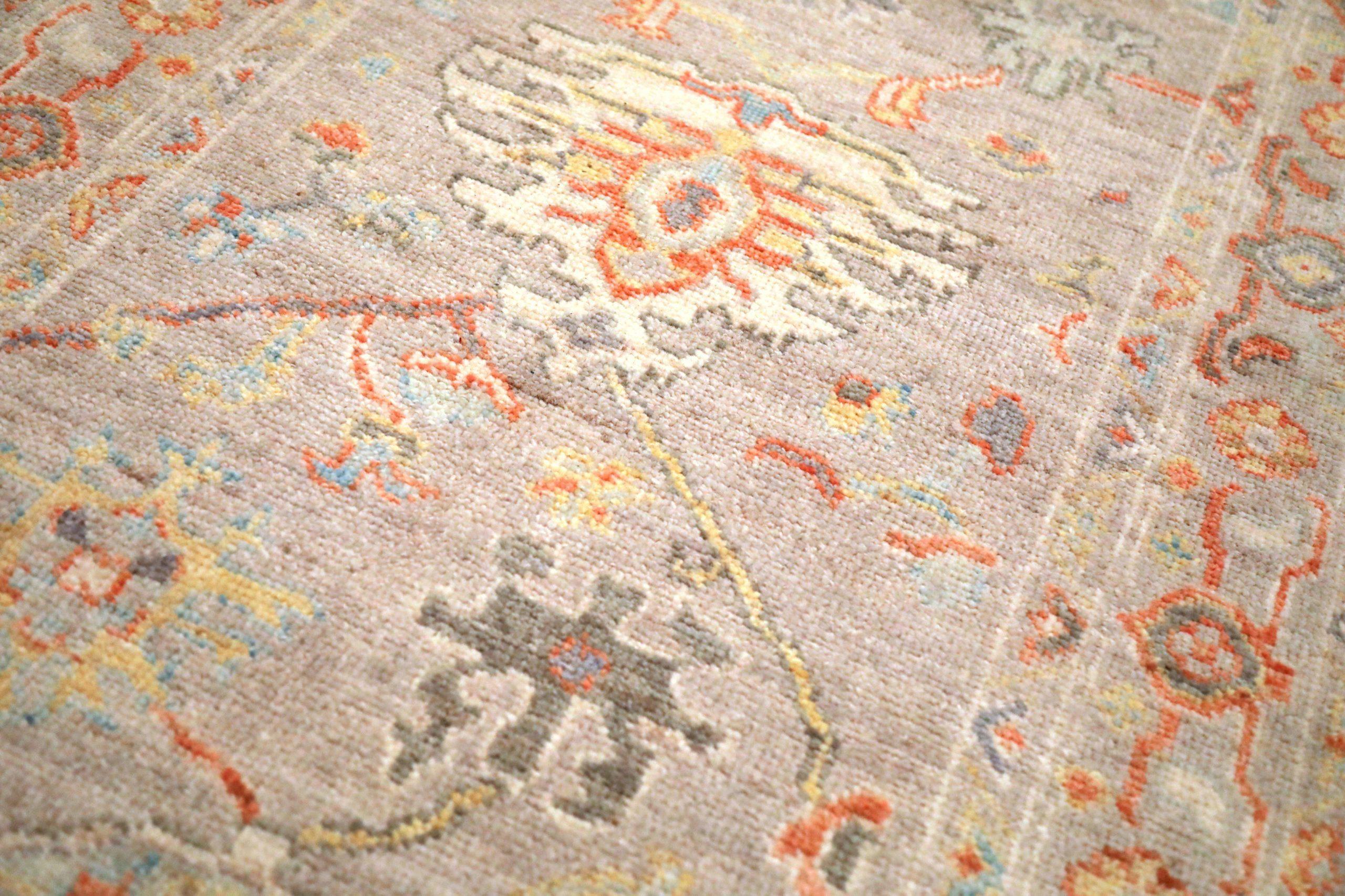 Afghanistan Oushak-Läufer - Wolle Elfenbeinrot Design - 93658 (Stammeskunst) im Angebot