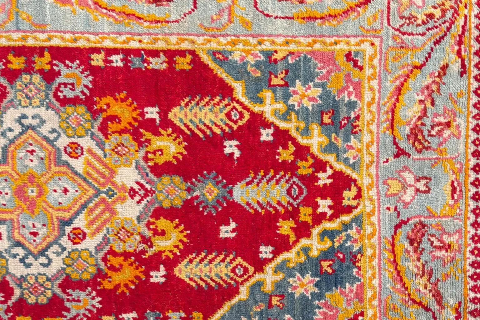 Turkey Oushak Small Rug Circa 1940 - Wool Blue Red Yellow Design - 92396 For Sale 1