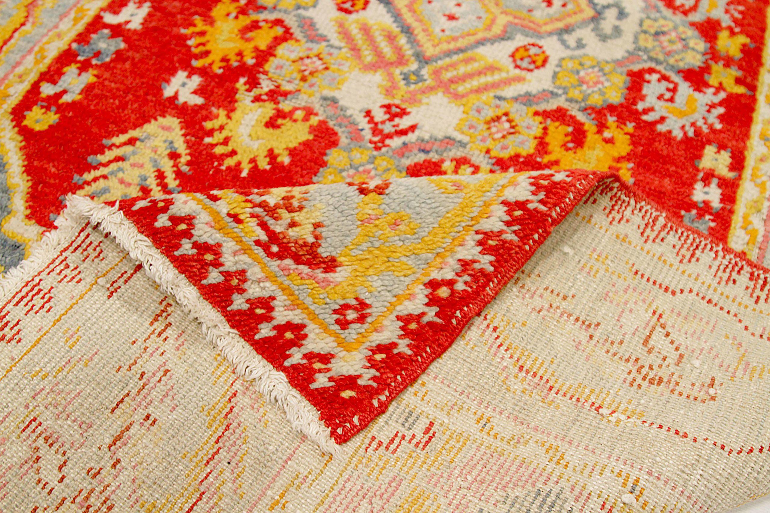 Turkey Oushak Small Rug Circa 1940 - Wool Blue Red Yellow Design - 92396 For Sale 3
