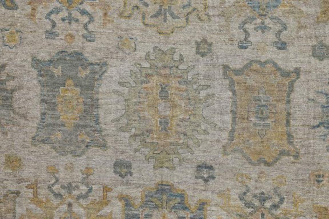 Tapis de la collection Afghanistan Rose - Laine ivoire jaune - 91077 Excellent état - En vente à Dallas, TX