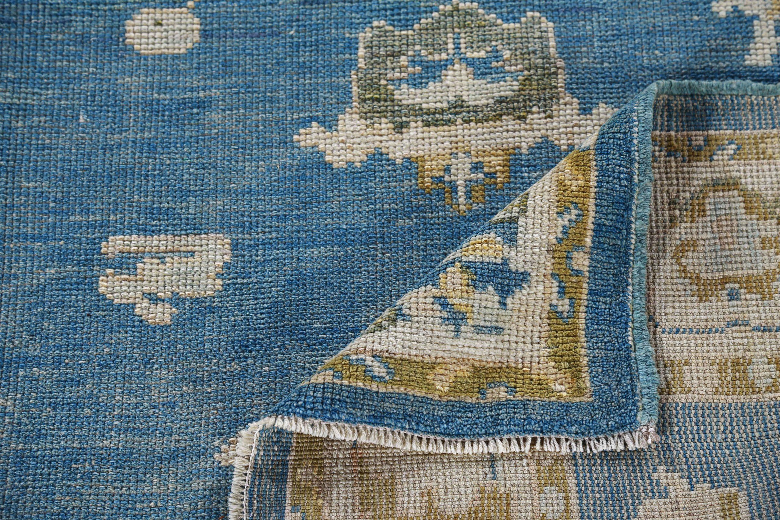 Afghanistan Rose Collection Kleiner Teppich CIRCA 1990 - Wolle Blau Gelb - 90783 (20. Jahrhundert) im Angebot