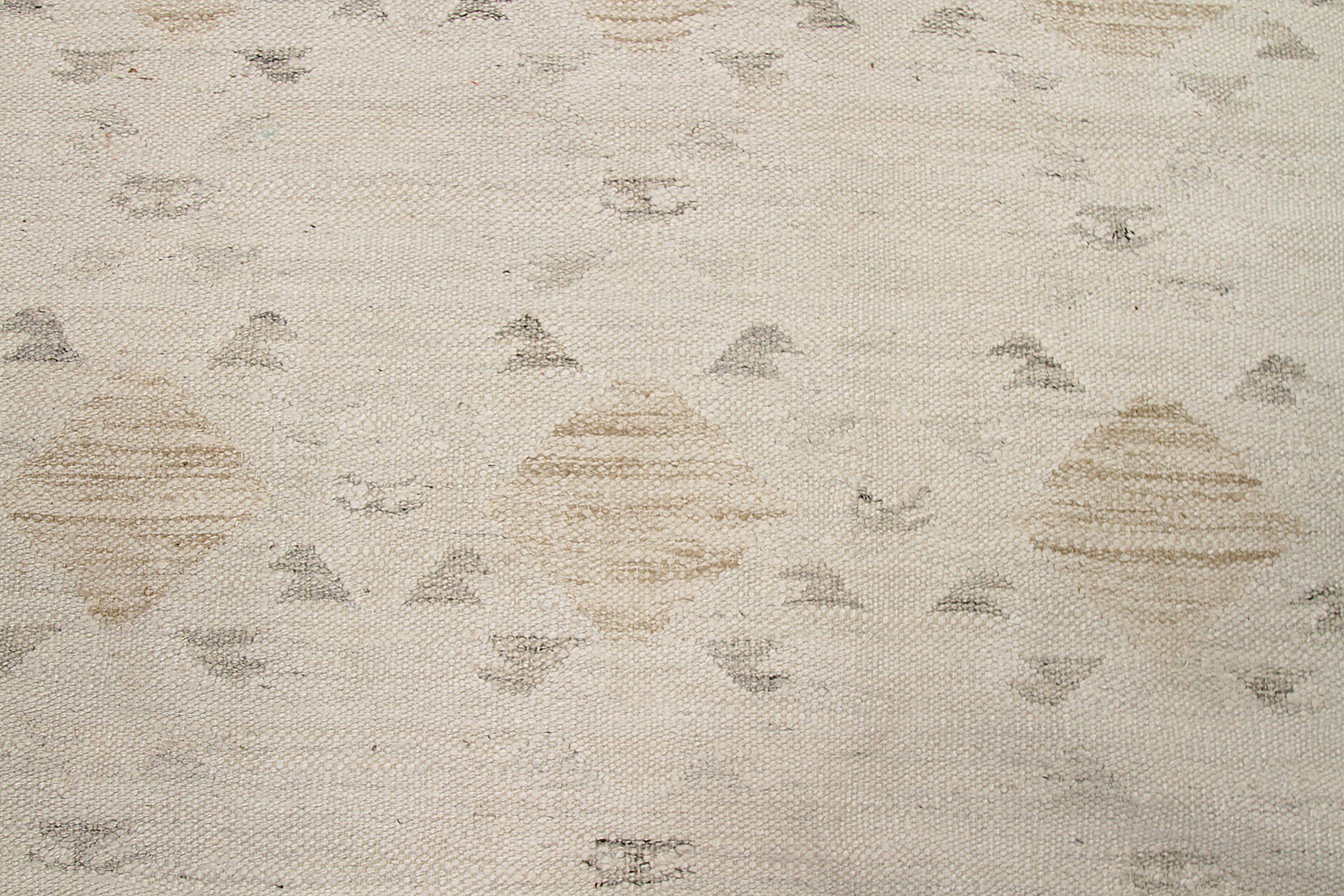 Afghanistan skandinavischen Bereich Teppiche CIRCA 1990 - Wolle Brown Elfenbein Design - 92579 (Stammeskunst) im Angebot