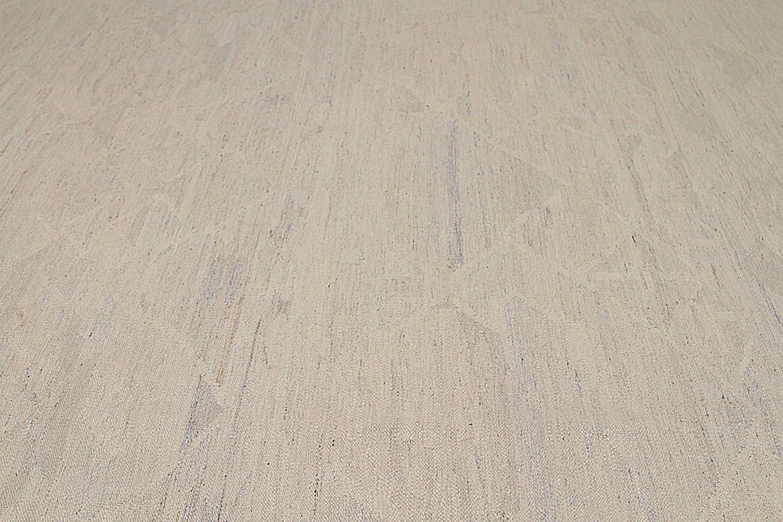 Skandinavische Afghanistan-Teppiche Circa 1990 - Wolle Elfenbein Design - 92599 im Zustand „Hervorragend“ im Angebot in Dallas, TX