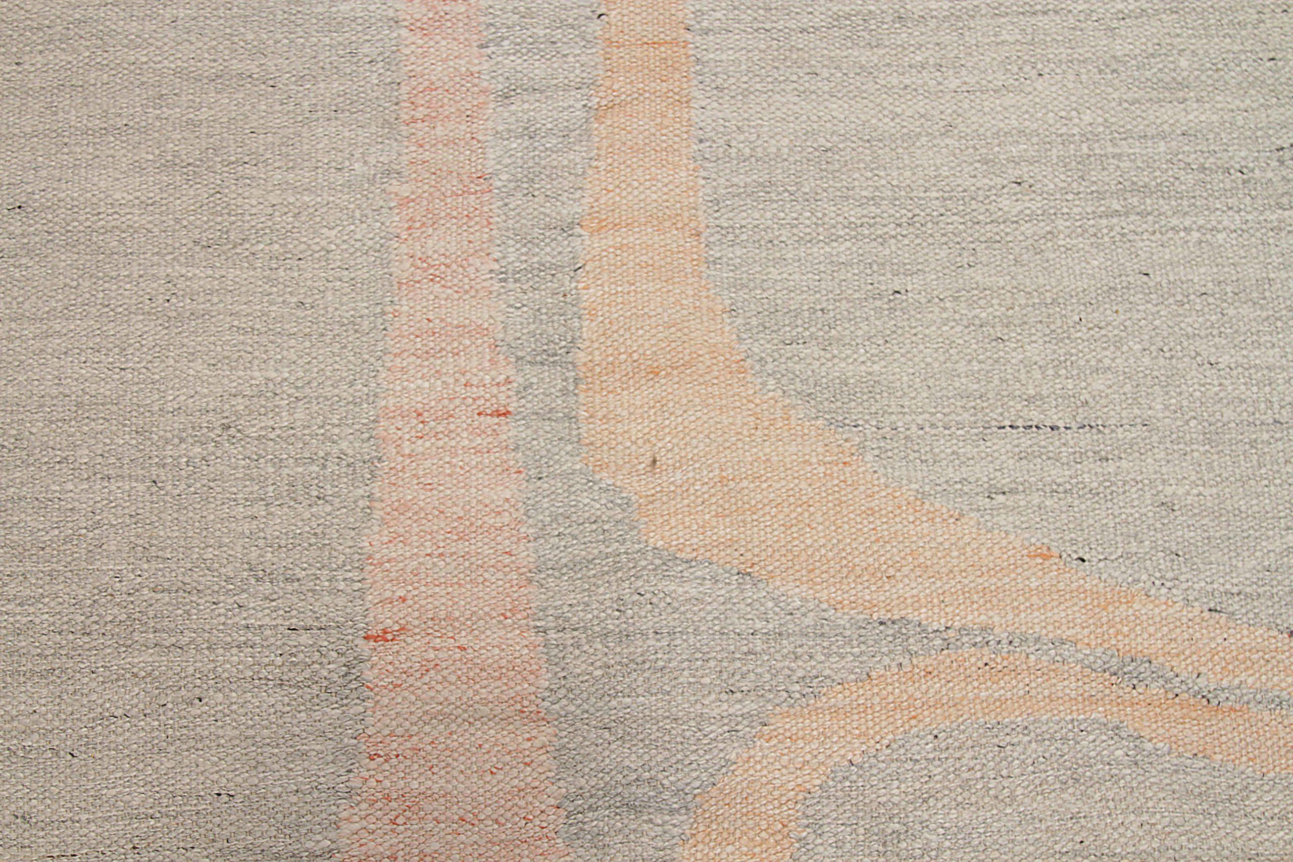 Afghanistan Tapis de sol scandinave Circa 1990 - Laine Ivoire Rose Jaune - 92588 Excellent état - En vente à Dallas, TX