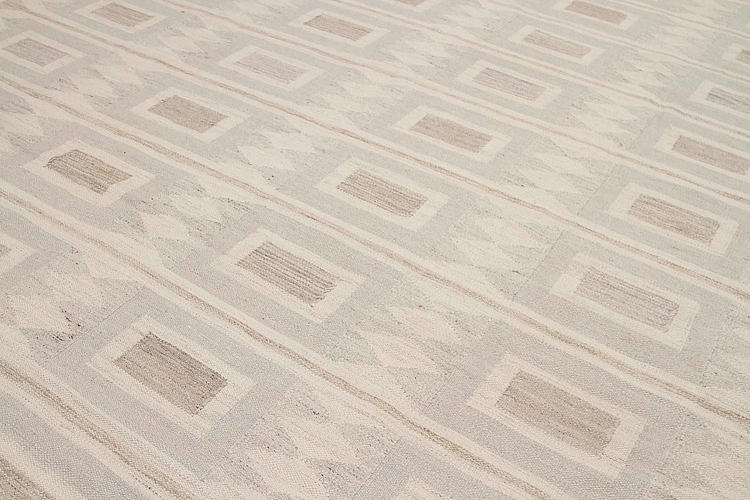 Skandinavische Afghanistan-Teppiche Circa 1990 - Wolle Elfenbein Taupe Design - 92582 (Afghanisch) im Angebot
