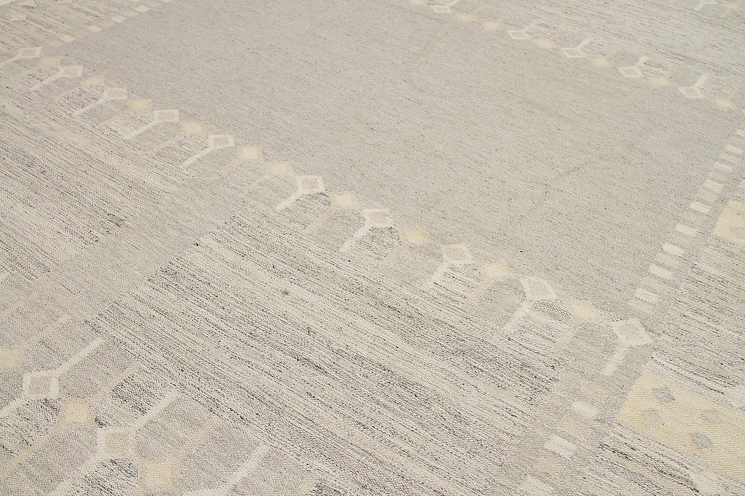 Afghanistan Tapis de sol scandinave Circa 1990 - Laine Ivoire Taupe Jaune - 92572 Excellent état - En vente à Dallas, TX