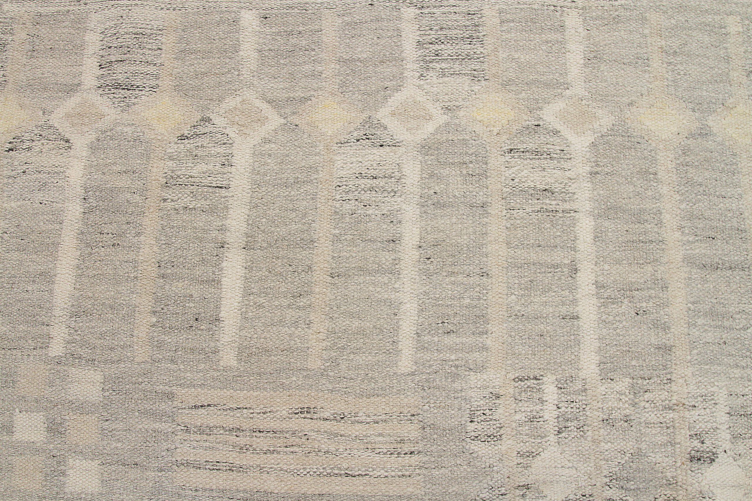 20ième siècle Afghanistan Tapis de sol scandinave Circa 1990 - Laine Ivoire Taupe Jaune - 92572 en vente