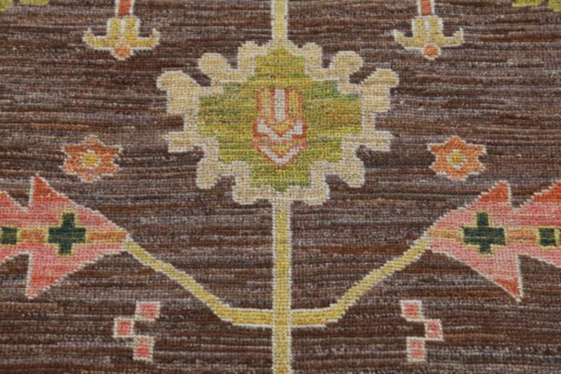 20th Century Afghanistan Serapi Area Rugs - Wool Brown Green Ivory Pink - 91010 For Sale