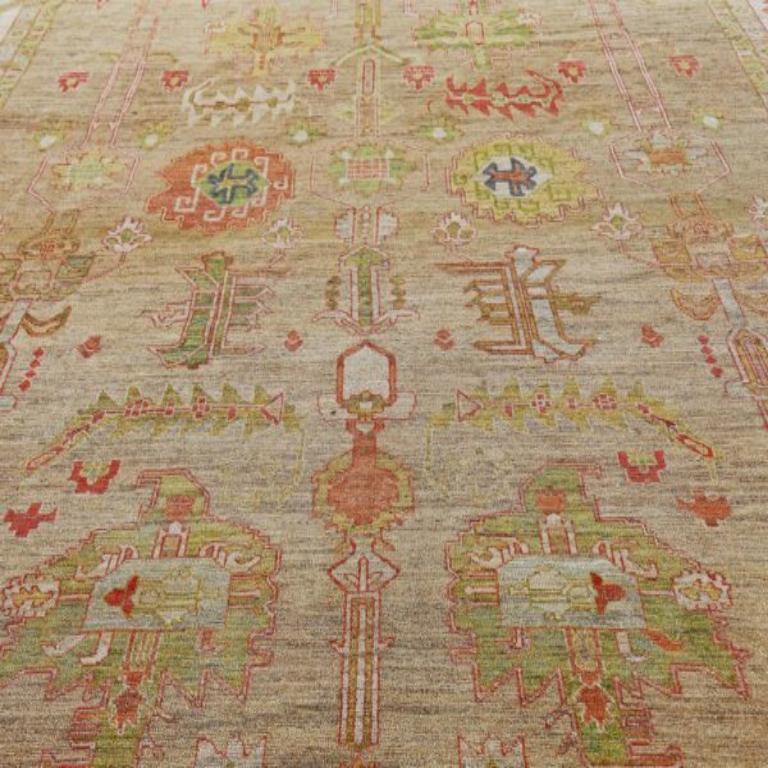 Afghanistan Serapi Over Size Teppich - Wolle Braun Grün Elfenbein Rot - 91050 (Stammeskunst) im Angebot