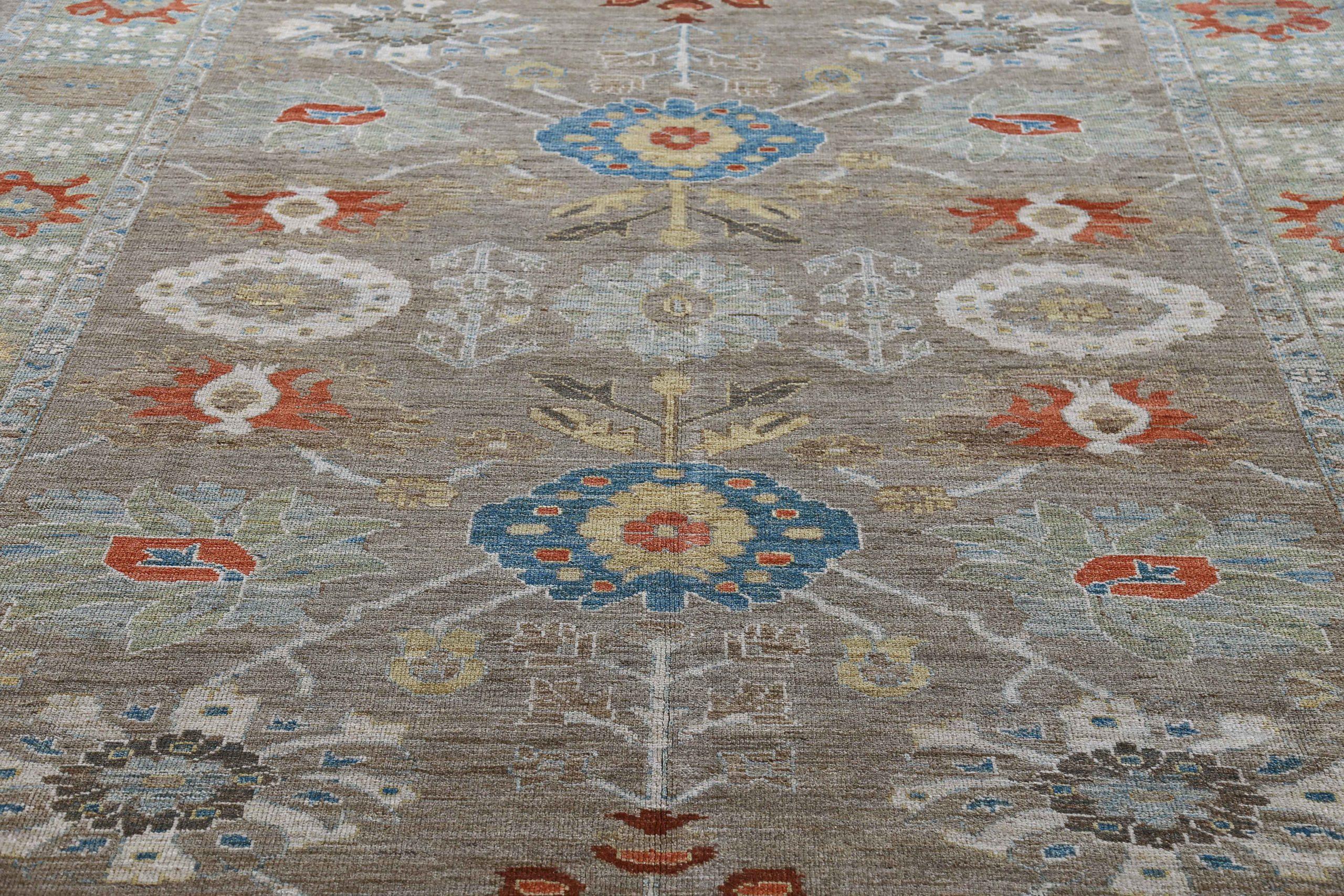 Afghanistan Sultanabad Area Rugs Circa 1990 - Wool Blue Brown Green Red - 90770 In Excellent Condition For Sale In Dallas, TX
