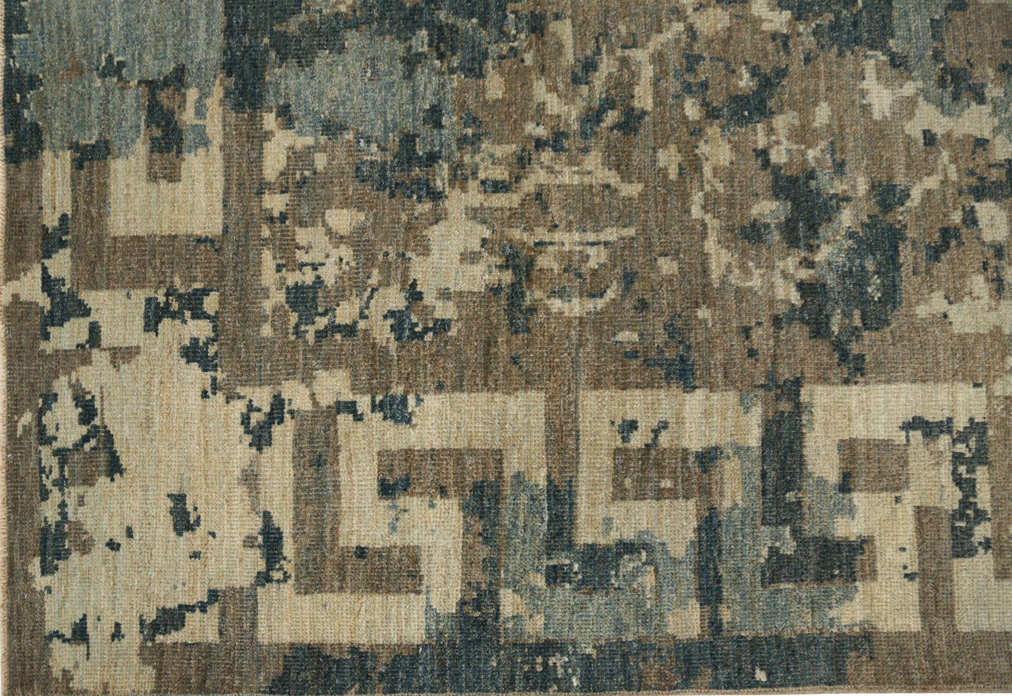 Scopri l'eleganza dei Sultanabad Rugs dell'Afghanistan. Progettato con lana e marrone-grigio-avorio-tortora, questo design esclusivo è perfetto per valorizzare il tuo spazio.