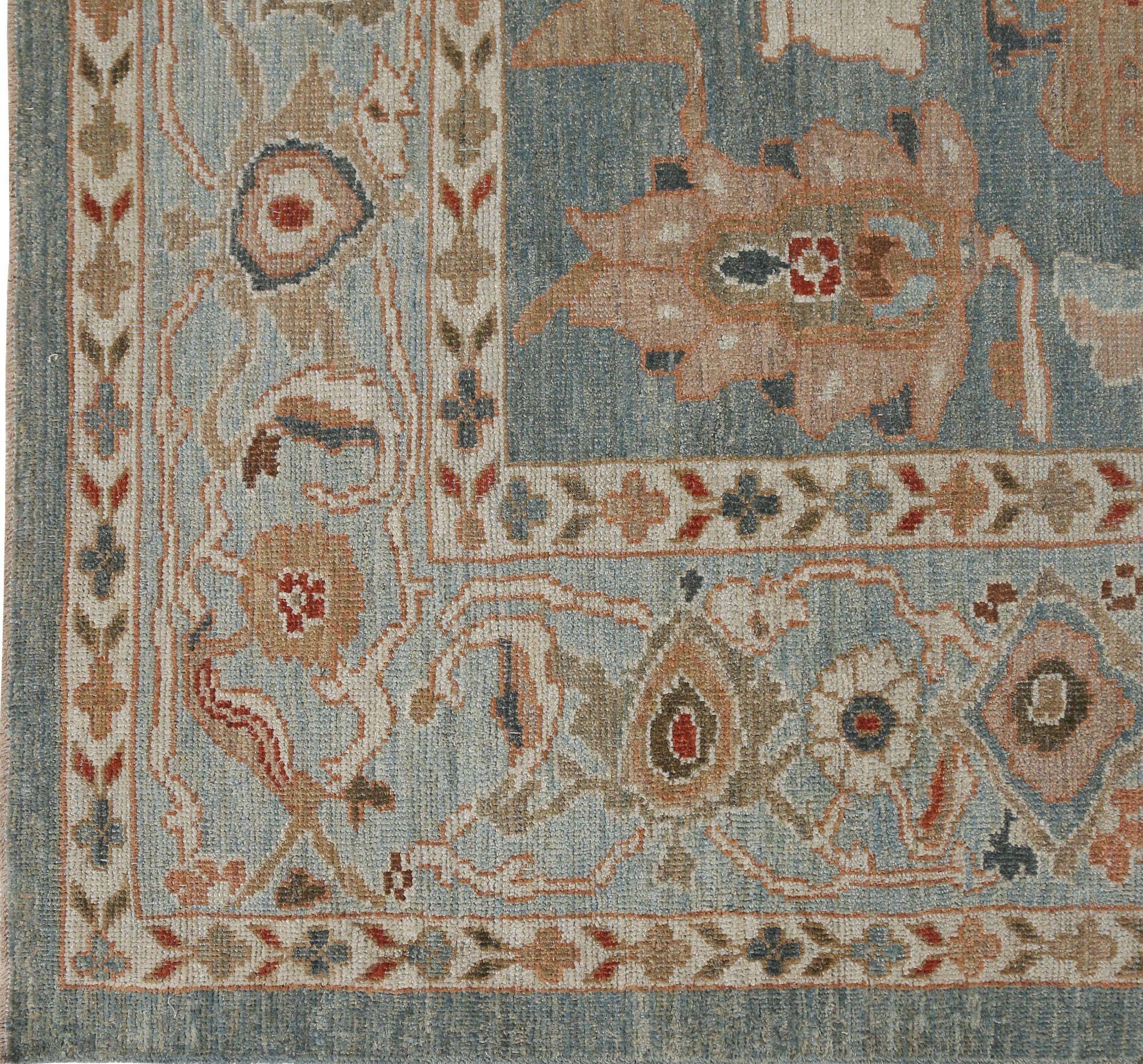 Entdecken Sie die Eleganz von Afghanistan Sultanabad mit Teppichen um 1990. Dieses exklusive Design aus Wolle und Grau ist perfekt, um Ihren Raum zu verschönern.
