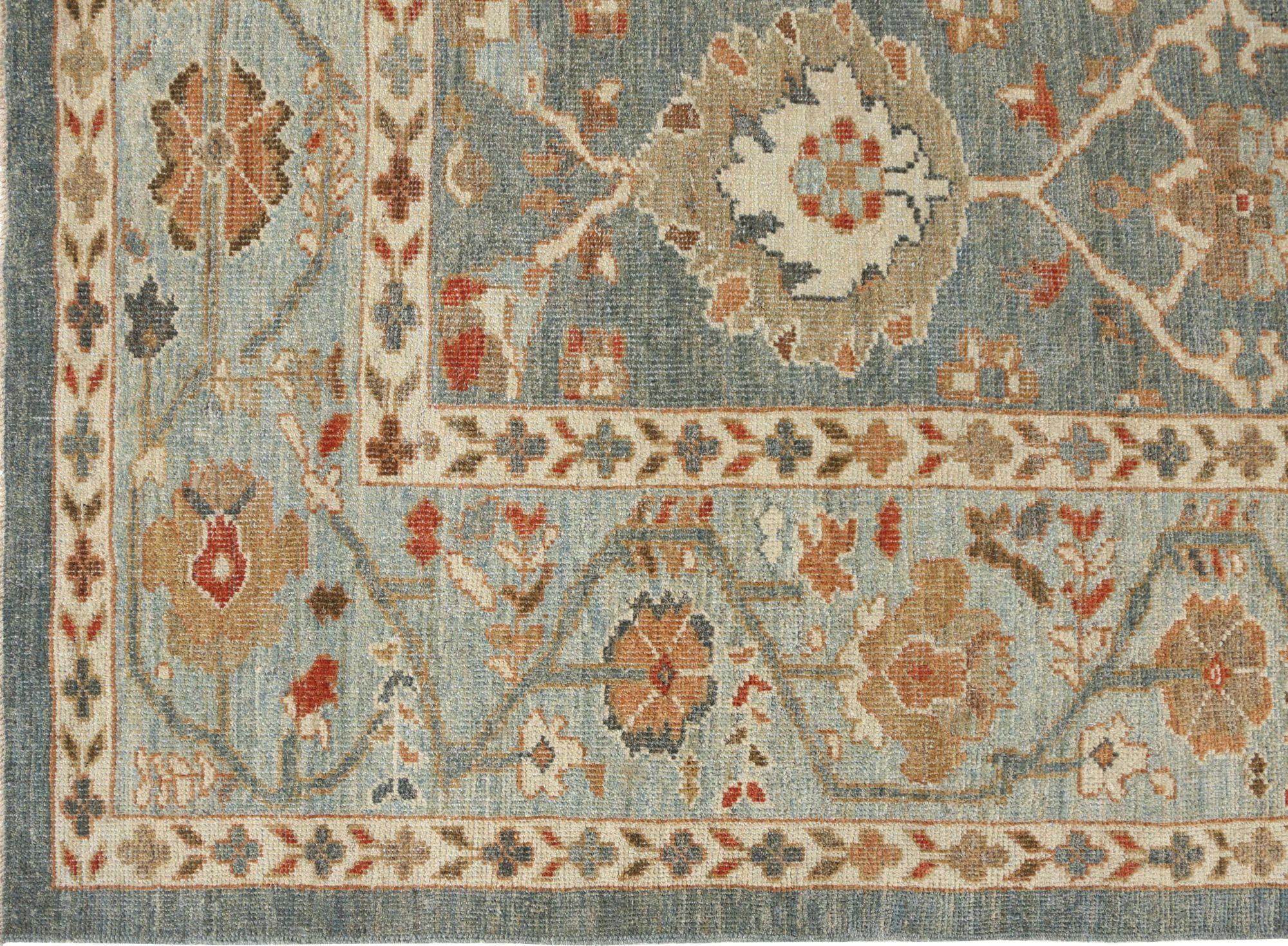 Entdecken Sie die Eleganz von Afghanistan Sultanabad mit Teppichen um 1990. Dieses exklusive Design aus Wolle und Grau ist perfekt, um Ihren Raum zu verschönern.