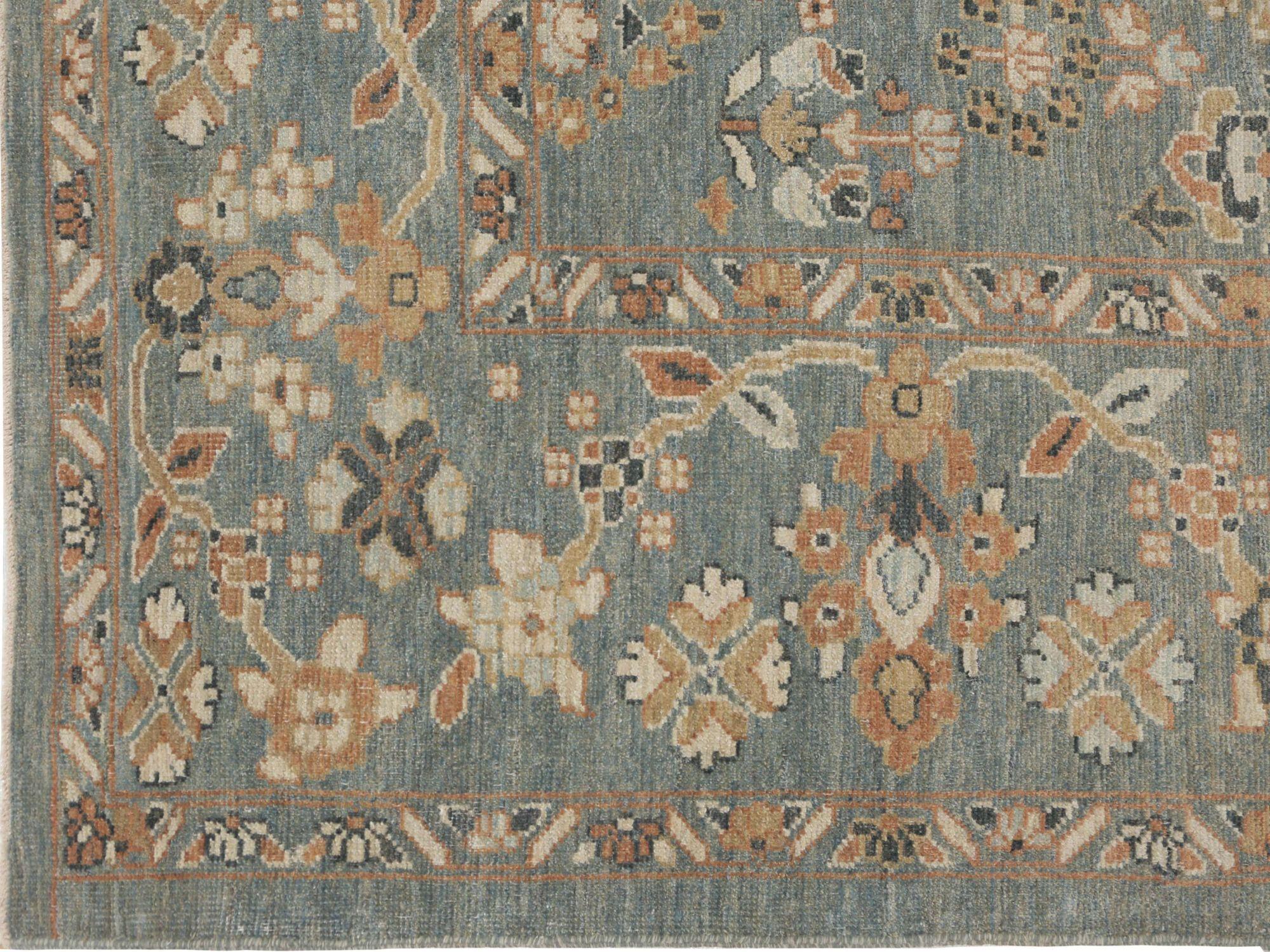 Entdecken Sie die Eleganz von Afghanistan Sultanabad mit Teppichen um 1990. Dieses exklusive Design aus Wolle und Grau ist perfekt, um Ihren Raum zu verschönern.