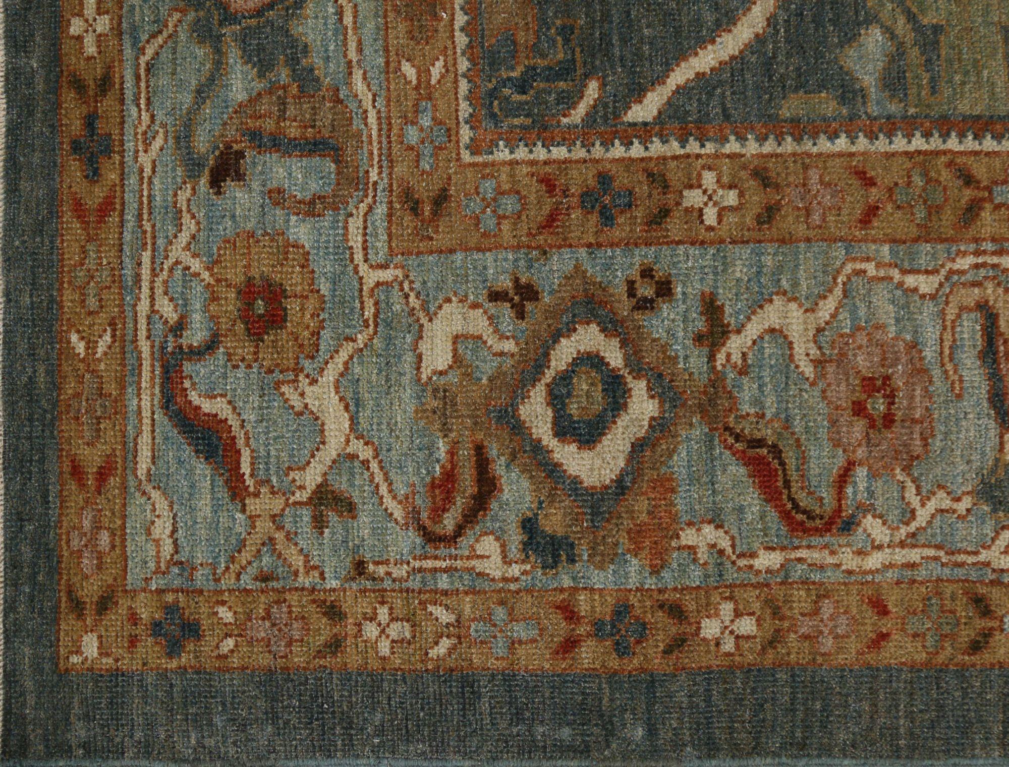 Scopri l'eleganza dell'Afghanistan Sultanabad Rugs con i tappeti CIRCA del 1990. Progettato con lana e grigio, questo design esclusivo è perfetto per valorizzare il tuo spazio.