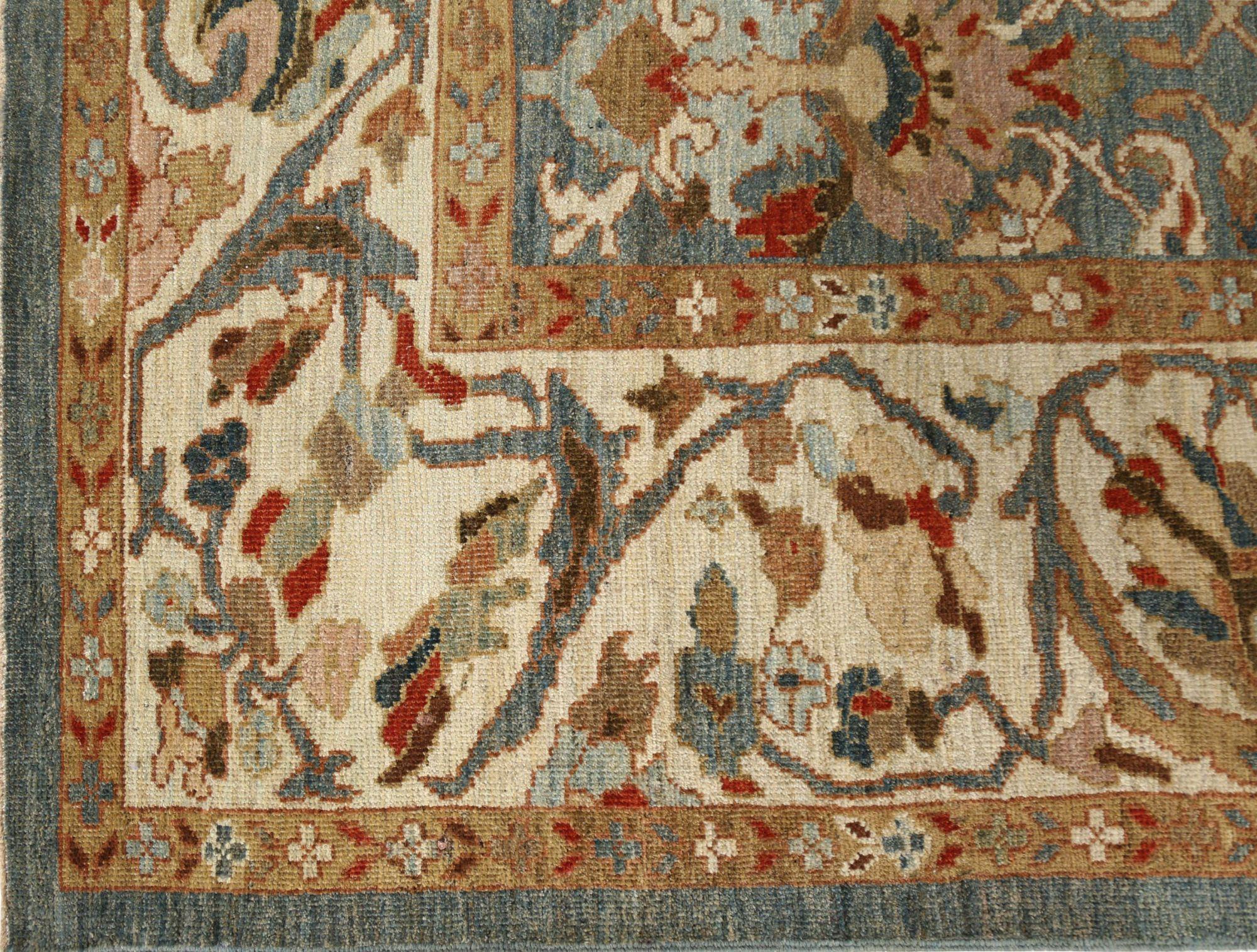 Scopri l'eleganza dell'Afghanistan Sultanabad Rugs con i tappeti CIRCA del 1990. Progettato con lana e grigio, questo design esclusivo è perfetto per valorizzare il tuo spazio.