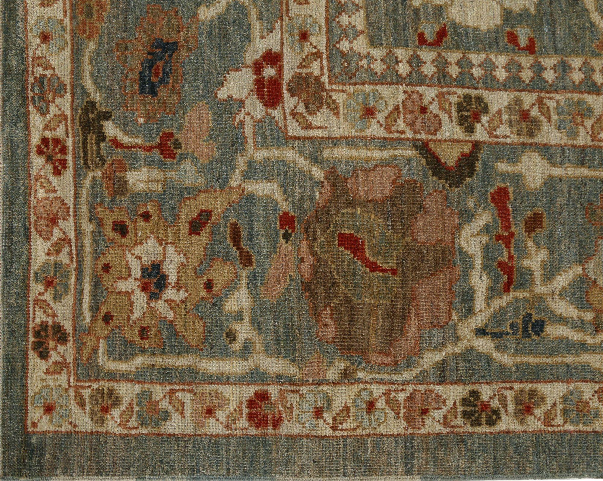 Entdecken Sie die Eleganz von Afghanistan Sultanabad mit Teppichen um 1990. Dieses exklusive Design aus Wolle und Grau ist perfekt, um Ihren Raum zu verschönern.