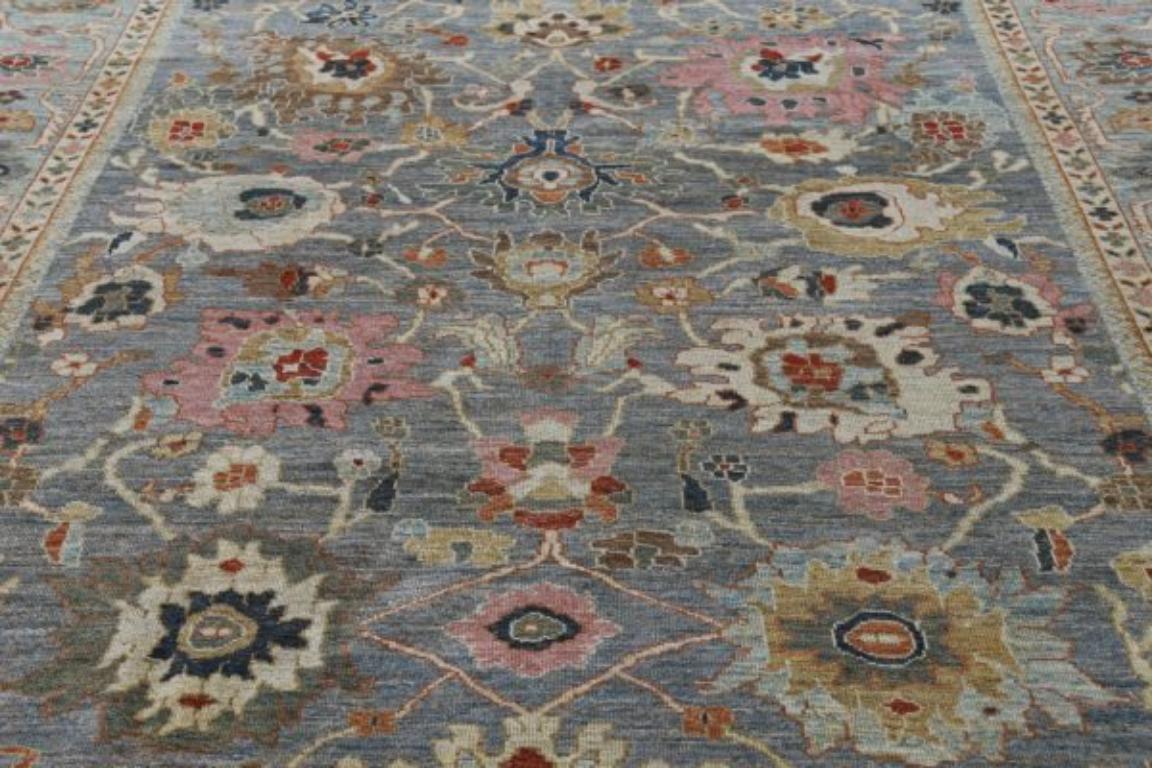 Tribal turkey Sultanabad Area Rugs - Wool Gray Ivory Pink - 91074 For Sale
