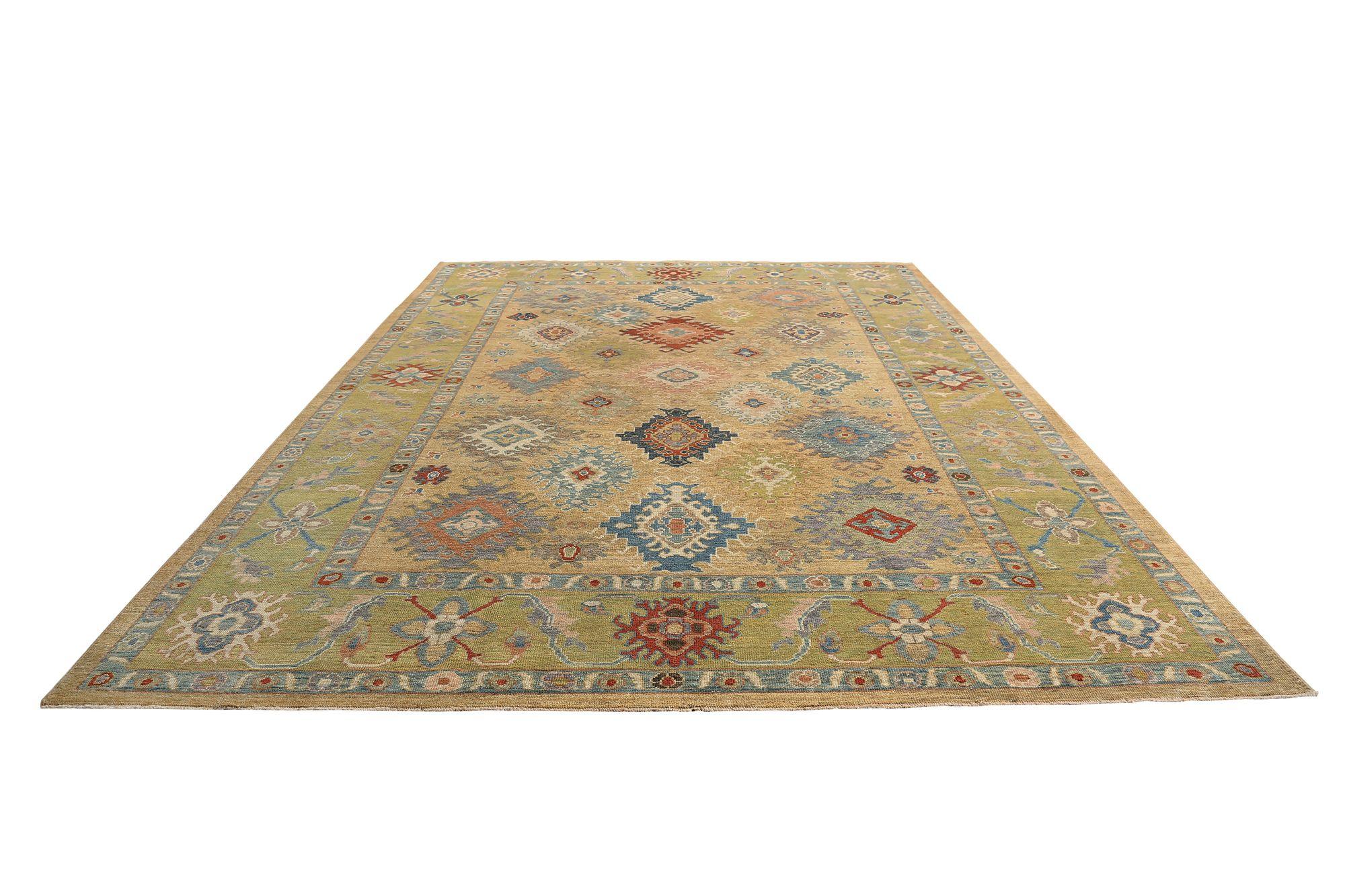 Découvrez l'élégance de l'Afghanistan Sultanabad avec des tapis de zone datant de 1990. Conçu avec de la laine et du Design/One, ce design exclusif est parfait pour mettre en valeur votre espace.