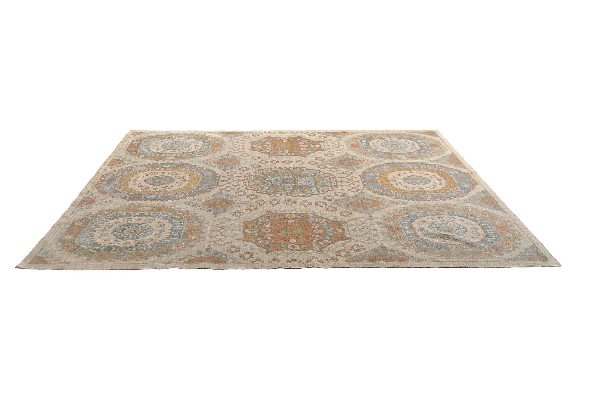Entdecken Sie die Eleganz von Afghanistan Sultanabad mit Teppichen um 1990. Dieses exklusive Design aus Wolle und Elfenbein ist perfekt, um Ihren Raum zu verschönern.