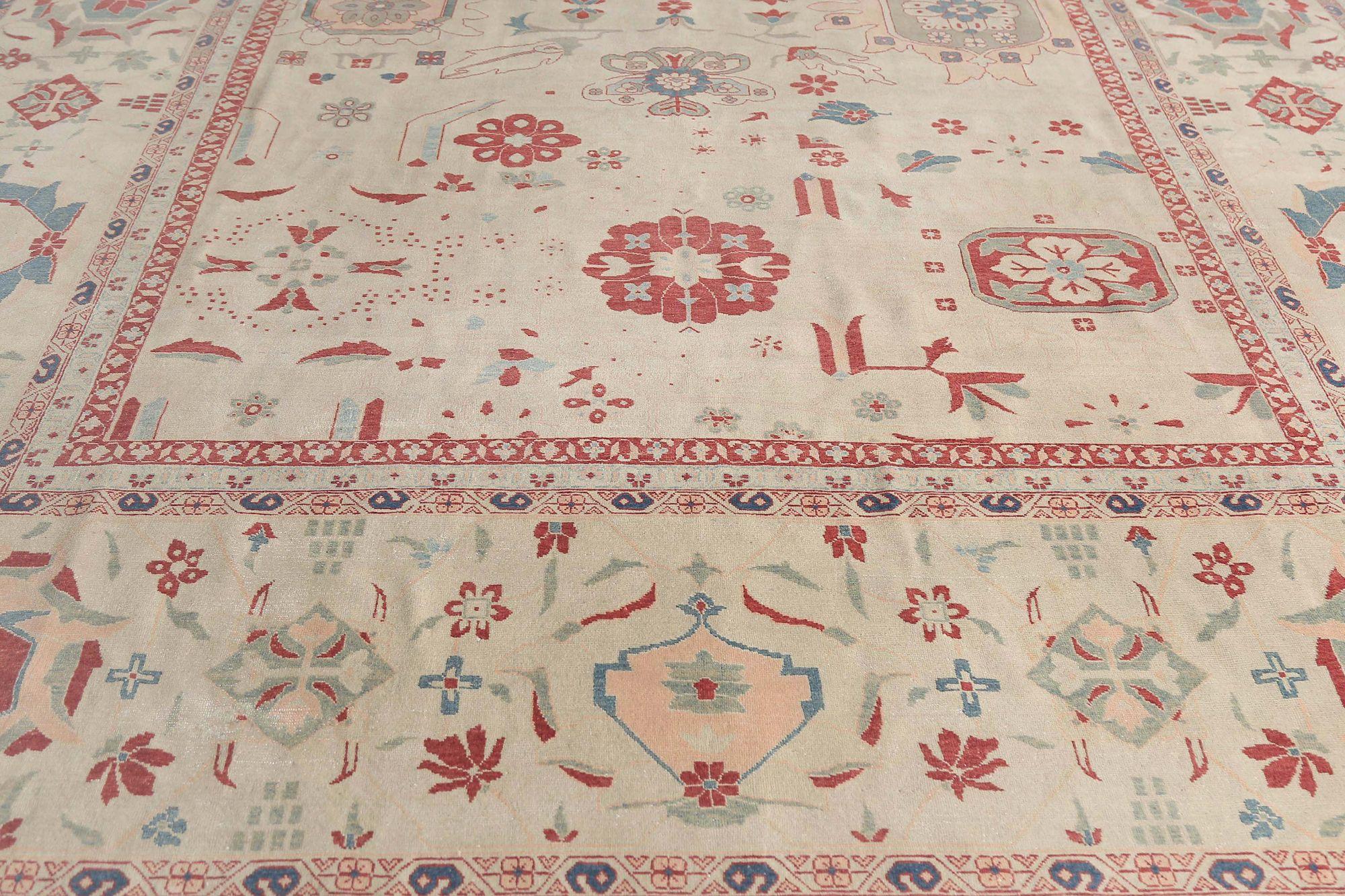 Sultanabad-Teppiche aus Wolle in Elfenbein und Rot aus Afghanistan - 97502 (Stammeskunst) im Angebot