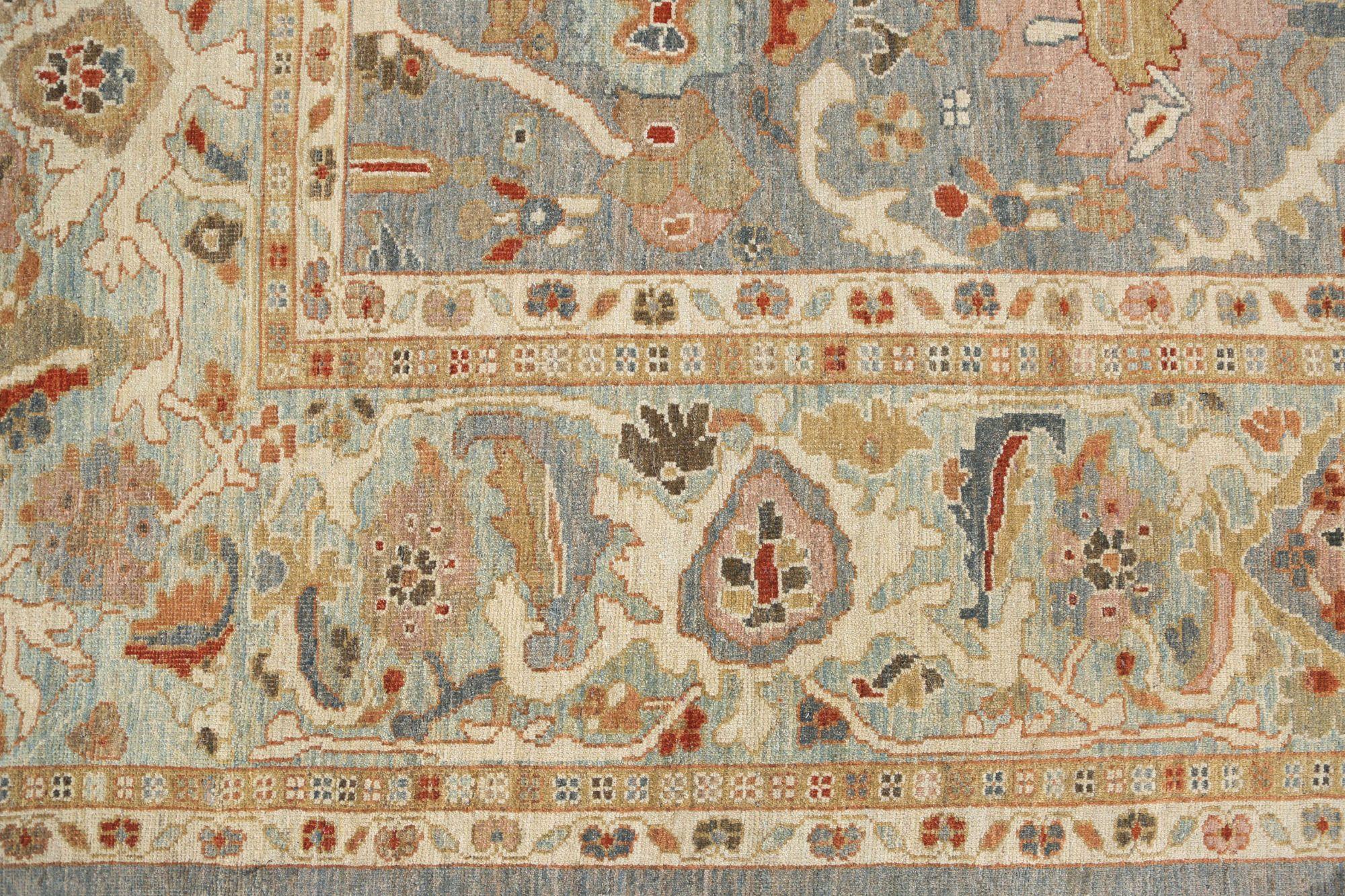 Entdecken Sie die Eleganz des afghanischen Sultanabad-Teppichs in Übergröße aus der Zeit um 1990. Dieses exklusive Design aus Wolle und Grau ist perfekt, um Ihren Raum zu verschönern.