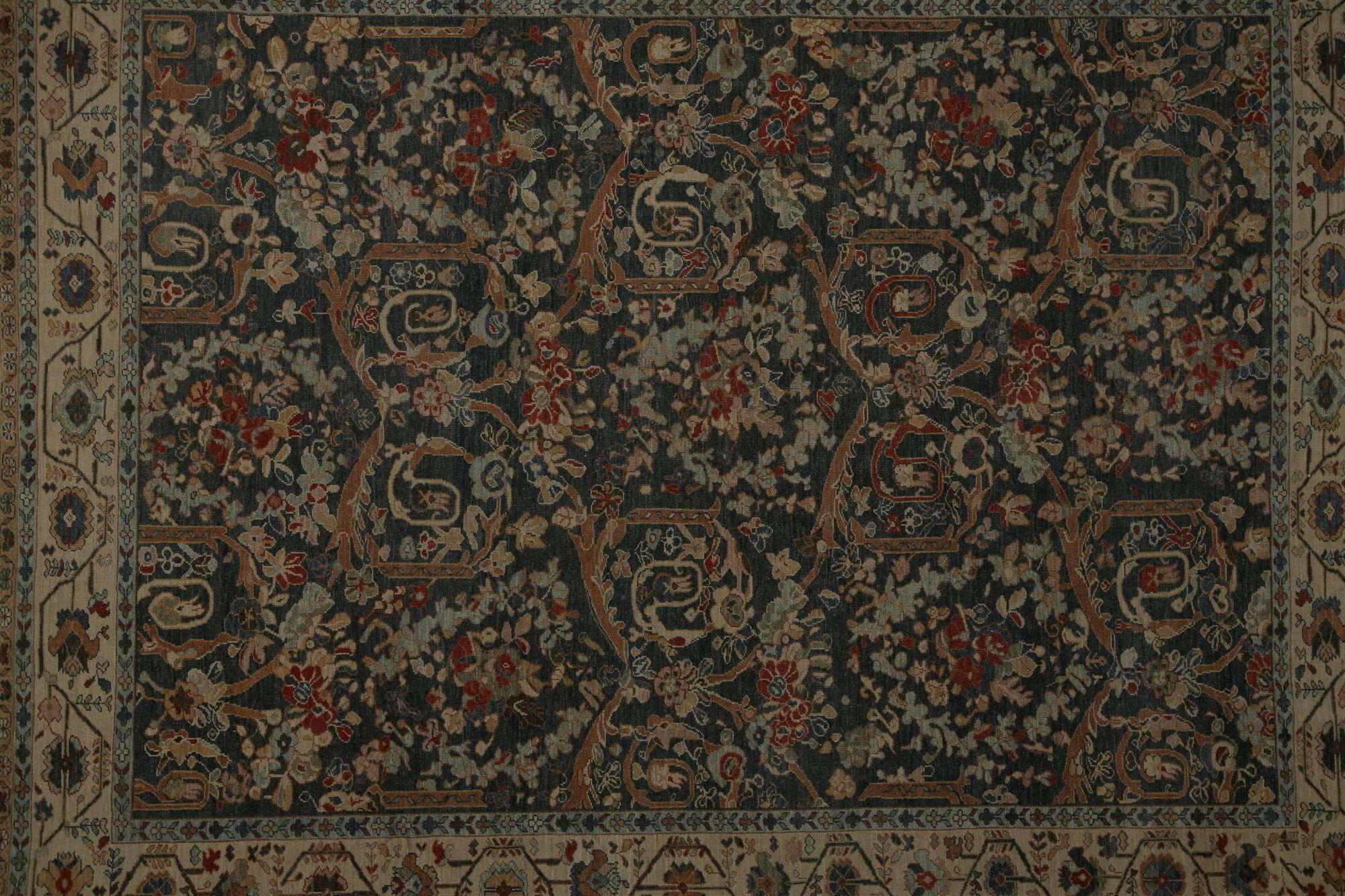 Persian Sultanabad Over Size Rug - Wool Gray Design - 96183 In Excellent Condition For Sale In Dallas, TX