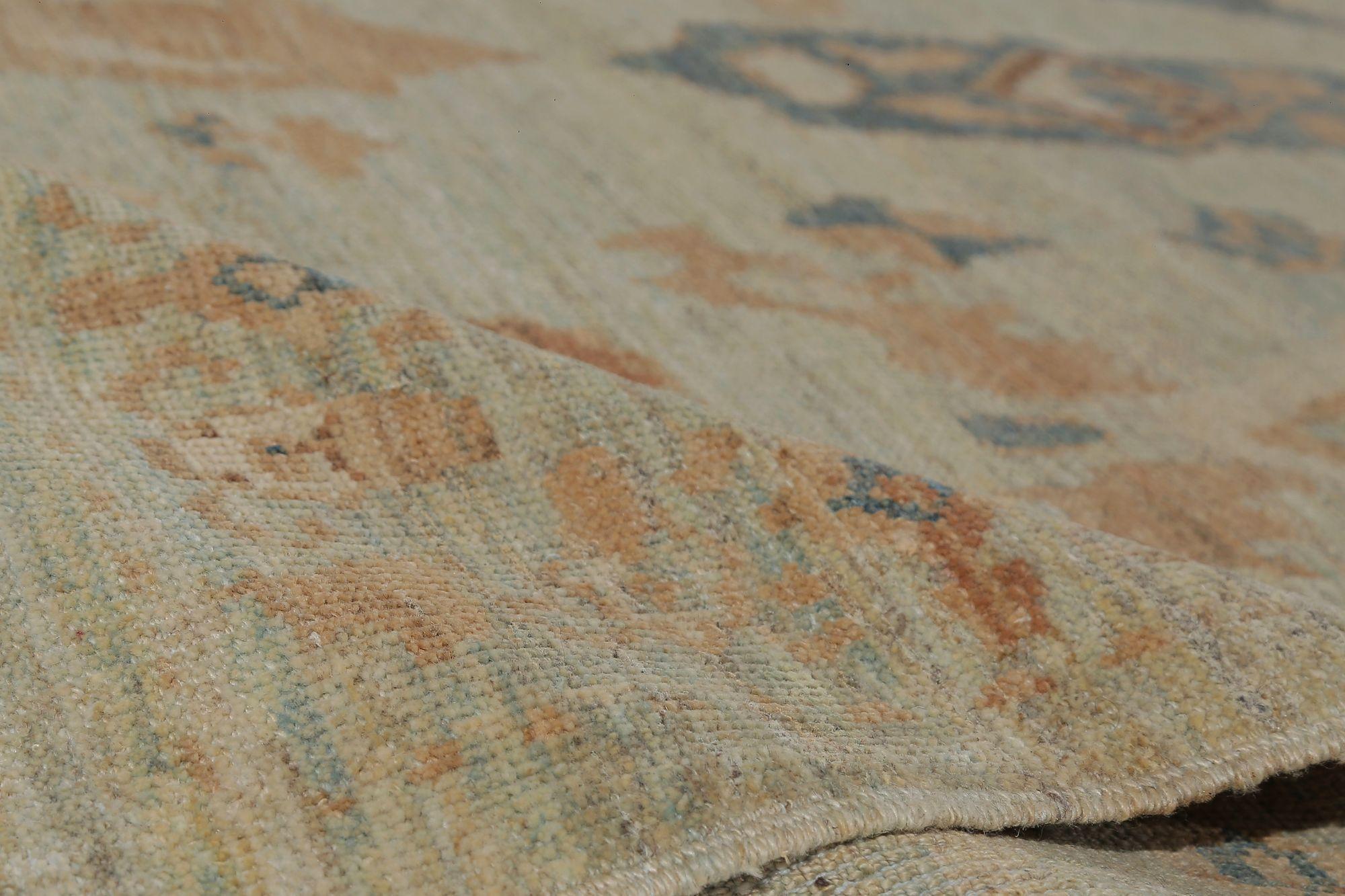 Tapis Sultanabad en laine vert clair bleu - 97505 Excellent état - En vente à Dallas, TX
