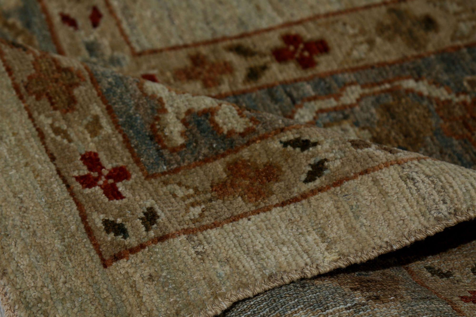 20th Century Persian Sultanabad Over Size Rug - Wool Ivory Design - 96190 For Sale