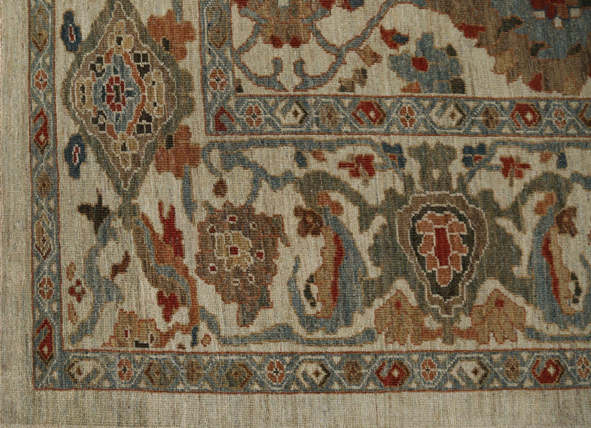 Entdecken Sie die Eleganz des afghanischen Sultanabad-Teppichs in Übergröße aus der Zeit um 1990. Dieses exklusive Design aus Wolle und Elfenbein ist perfekt, um Ihren Raum zu verschönern.