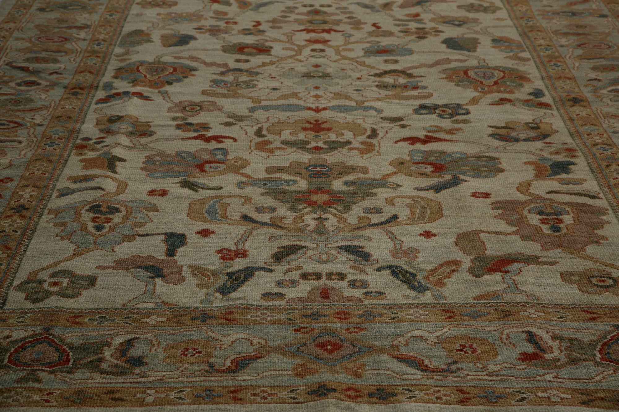 Entdecken Sie die Eleganz des afghanischen Sultanabad-Teppichs in Übergröße aus der Zeit um 1990. Dieses exklusive Design aus Wolle und Elfenbein ist perfekt, um Ihren Raum zu verschönern.