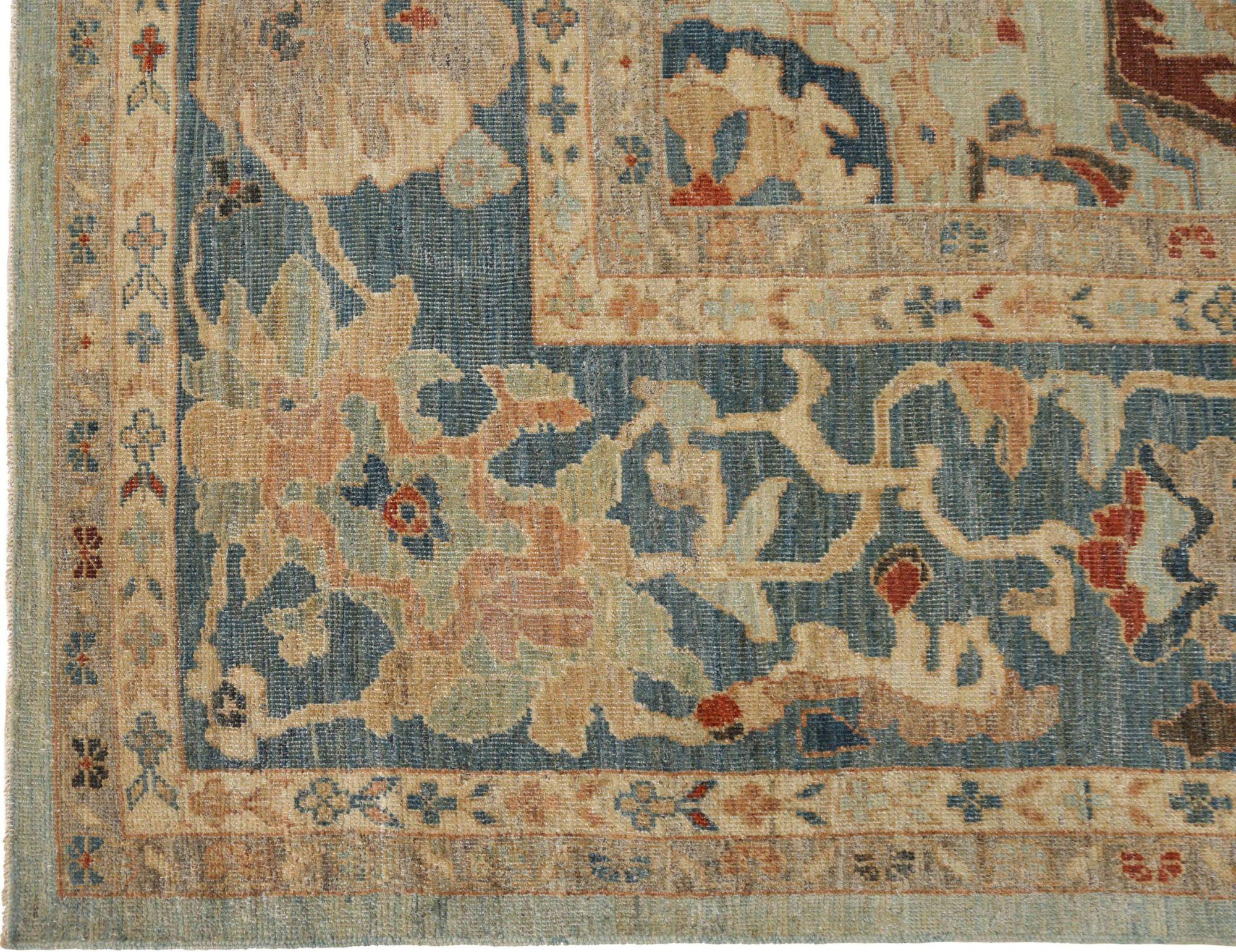 Entdecken Sie die Eleganz des afghanischen Sultanabad-Teppichs in Übergröße aus der Zeit um 1990. Dieses exklusive Design aus Wolle und Hellblau ist perfekt, um Ihren Raum zu verschönern.